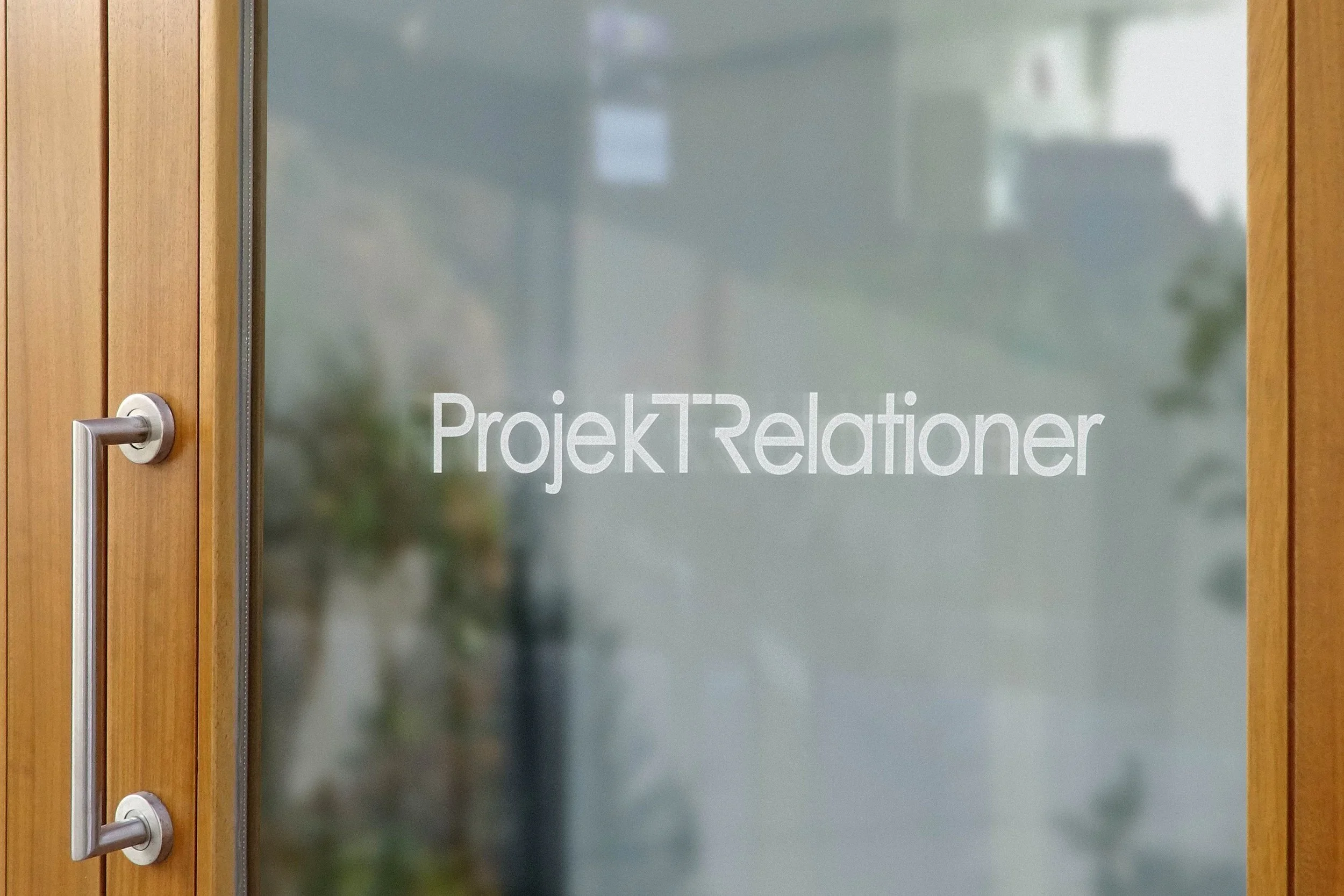 Projektrelationer-Door.webp
