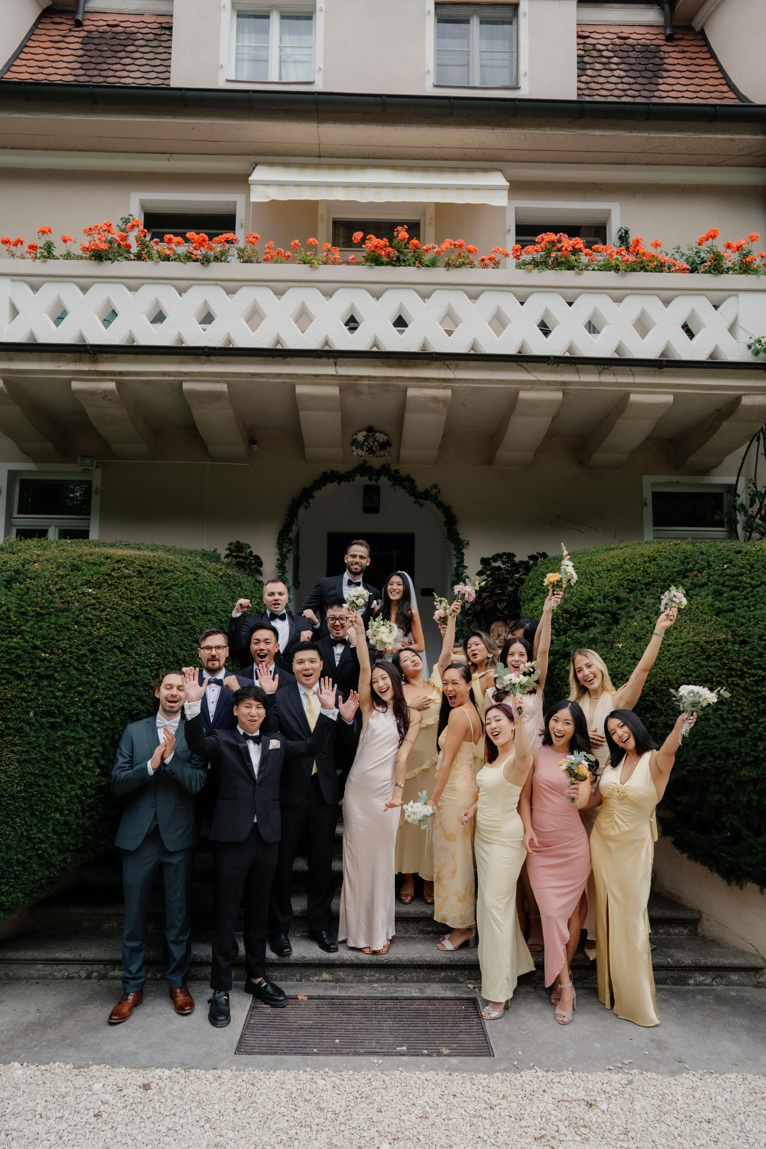 TraLinh_Nico_Hochzeit_NeuburganderDonau15.jpg