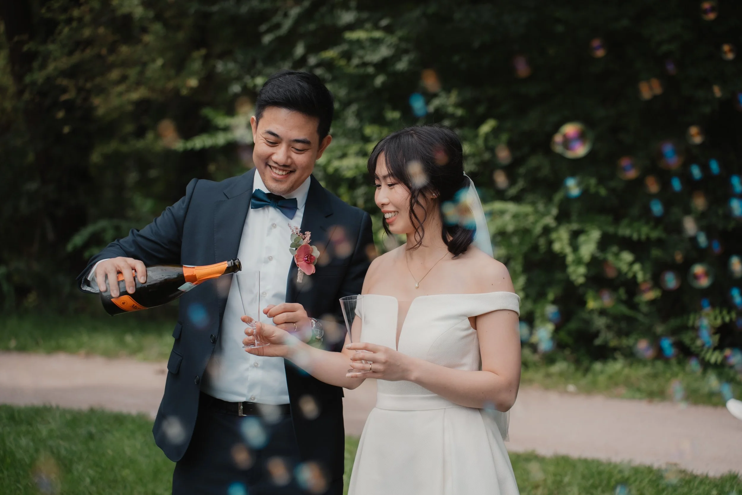 Thao & Trung