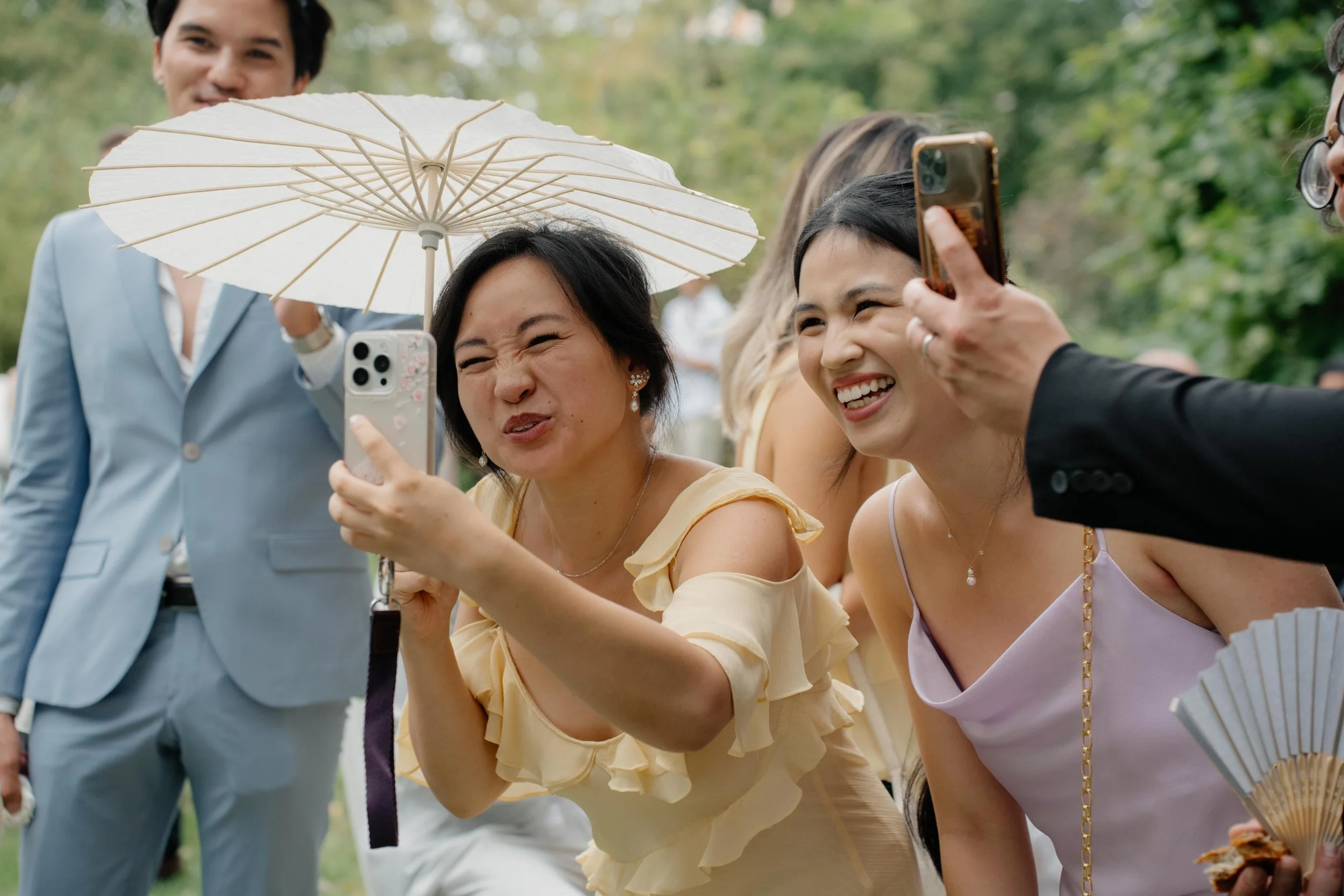 TraLinh_Nico_Hochzeit_NeuburganderDonau34.jpg