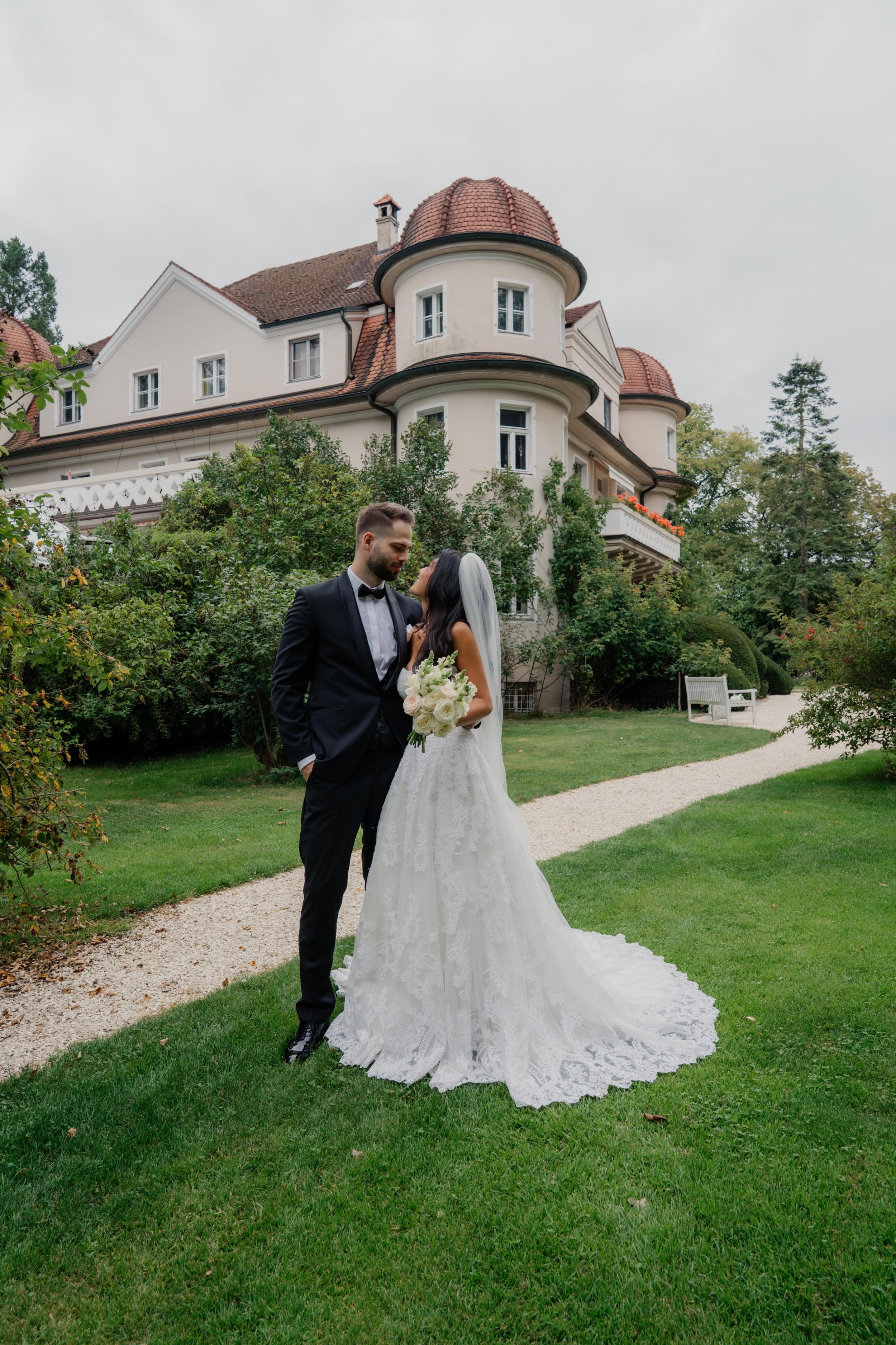 TraLinh_Nico_Hochzeit_NeuburganderDonau18.jpg