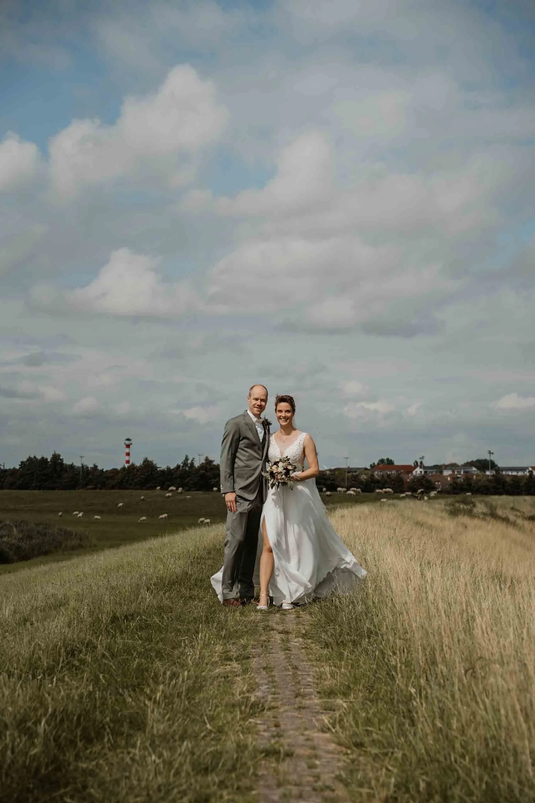 Carina_Tom_Hochzeit_Glückstadt-12.jpg