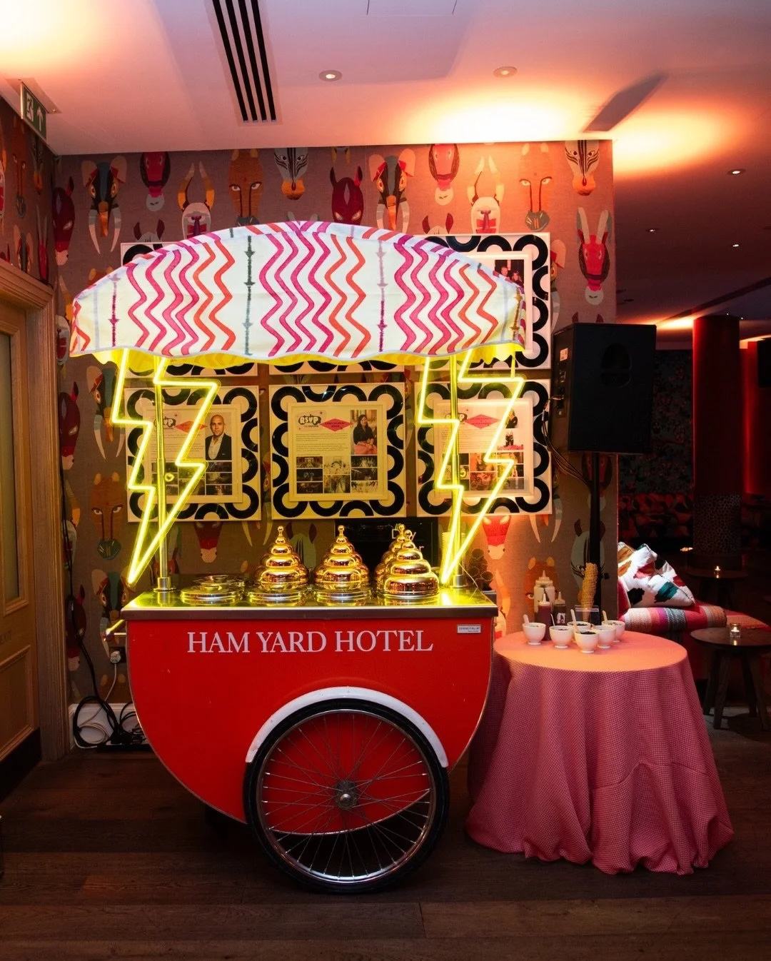 Part 2 of the Grease-themed event that I co-produced with @rsvpclubofficial 💗🖤

Bringing the &lsquo;50s fun of Rydell High to life with&nbsp;costumes,&nbsp;50s music, iconic&nbsp;decor,&nbsp;games, and even&nbsp;more immersive experiences! Thank yo