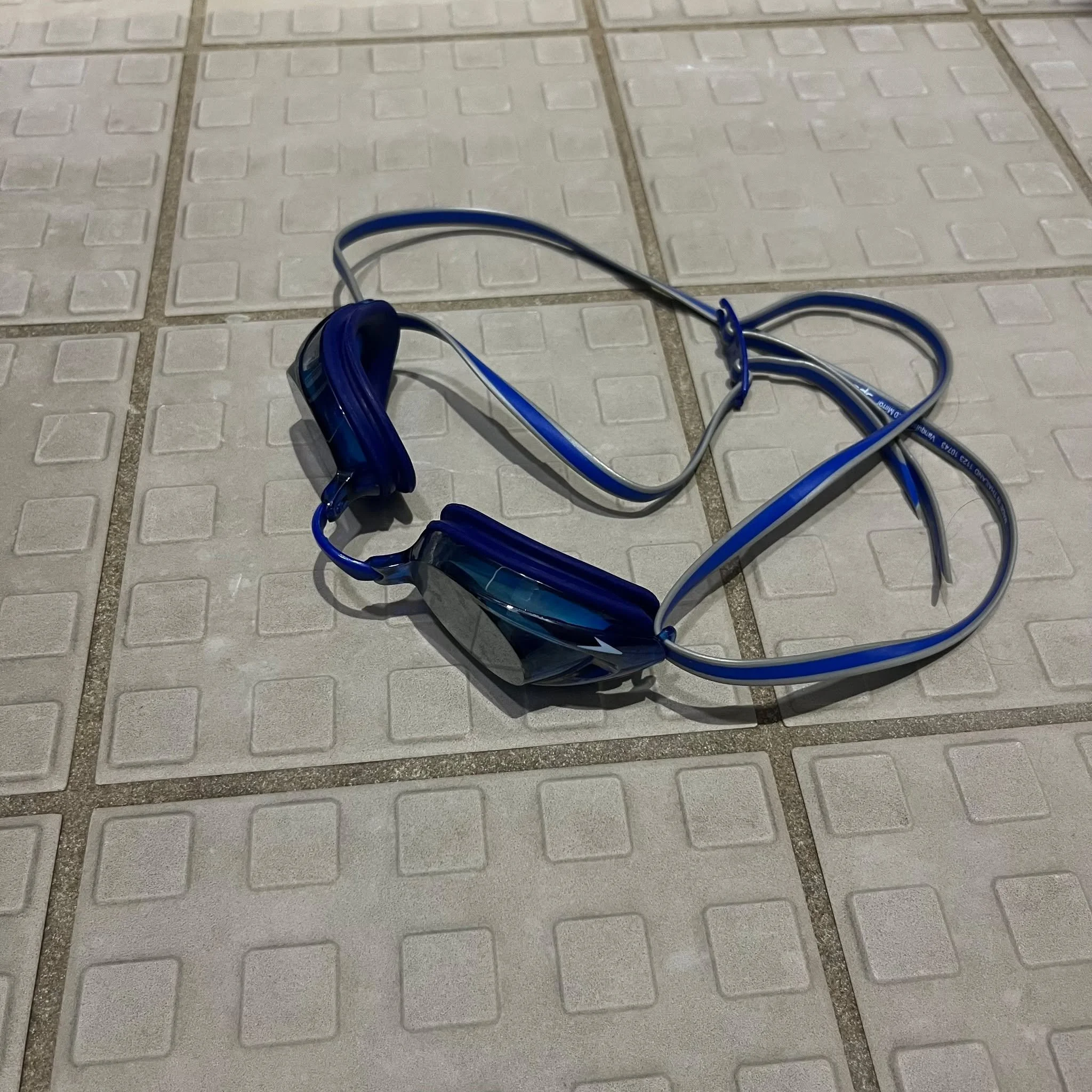 Jack turns up to his local pool like normal.

But in the next lane is his ex-girlfriend.

Which wouldn&rsquo;t be strange&hellip; except she always said she was afraid of water.

My new short story LANE SEVEN will air on @bbcradio4 &rsquo;s Short Wor