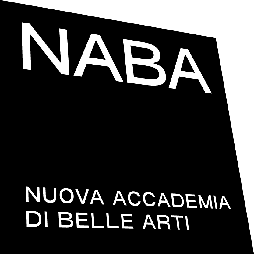 Texto en italiano que dice 'NABA, Nueva Academia di Belle Arti' en un fondo negro.
