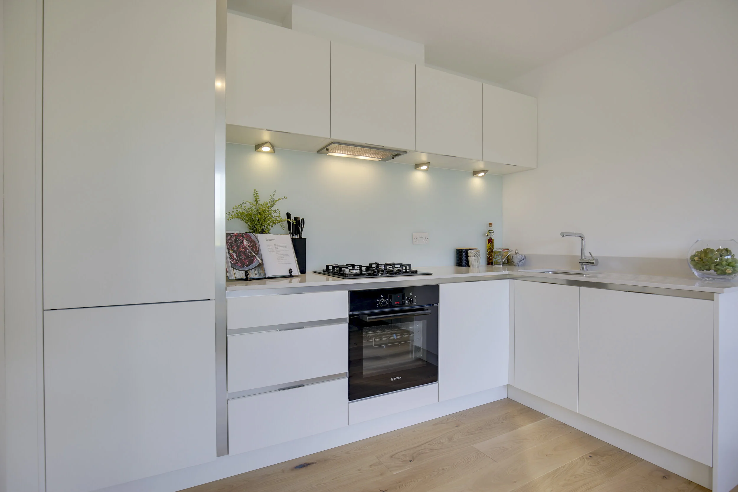 New Southgate, North London — www.monaghanmartin.co.uk