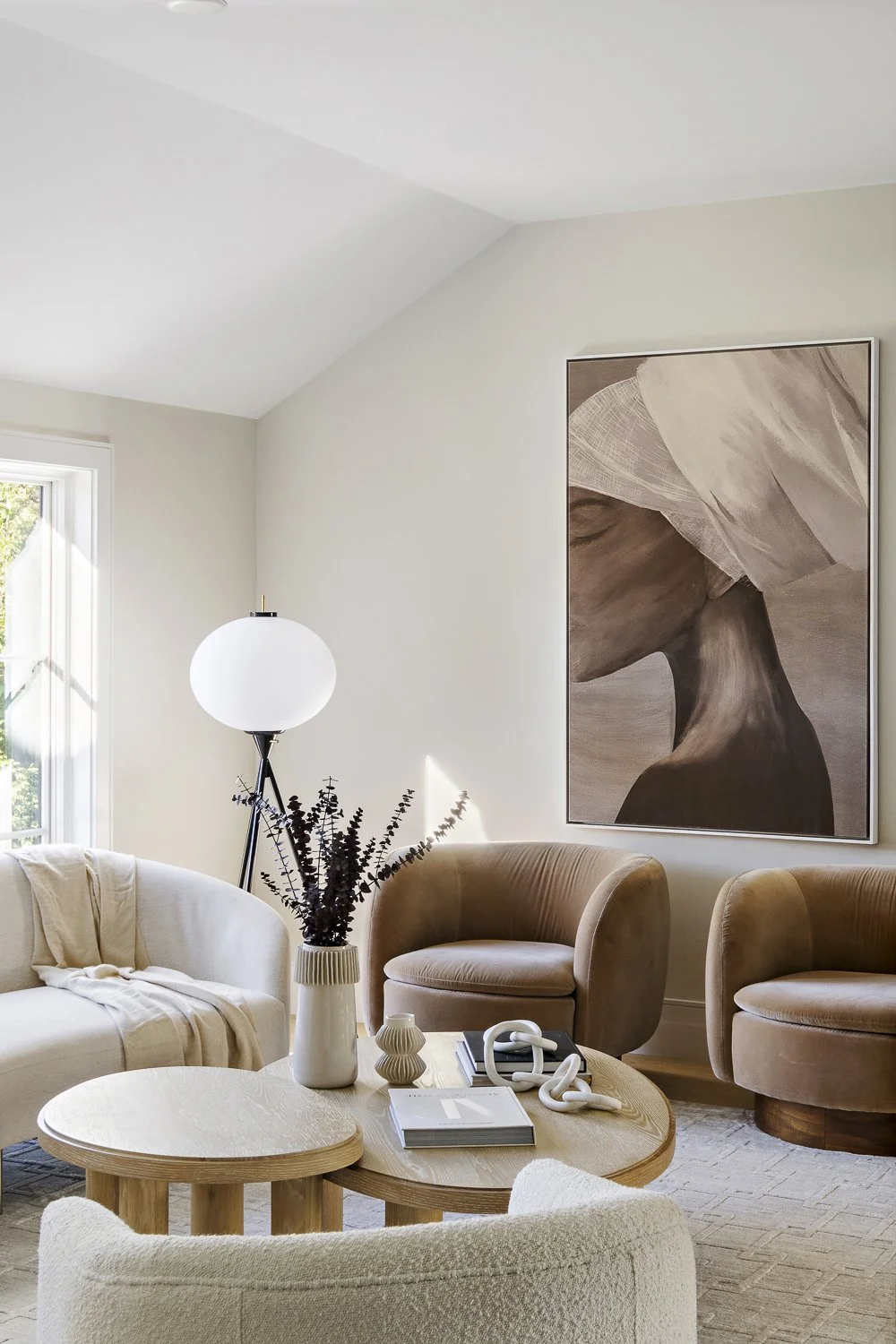 sitting area - second floor view - Newton, Massachusetts — A Louis Jean Media