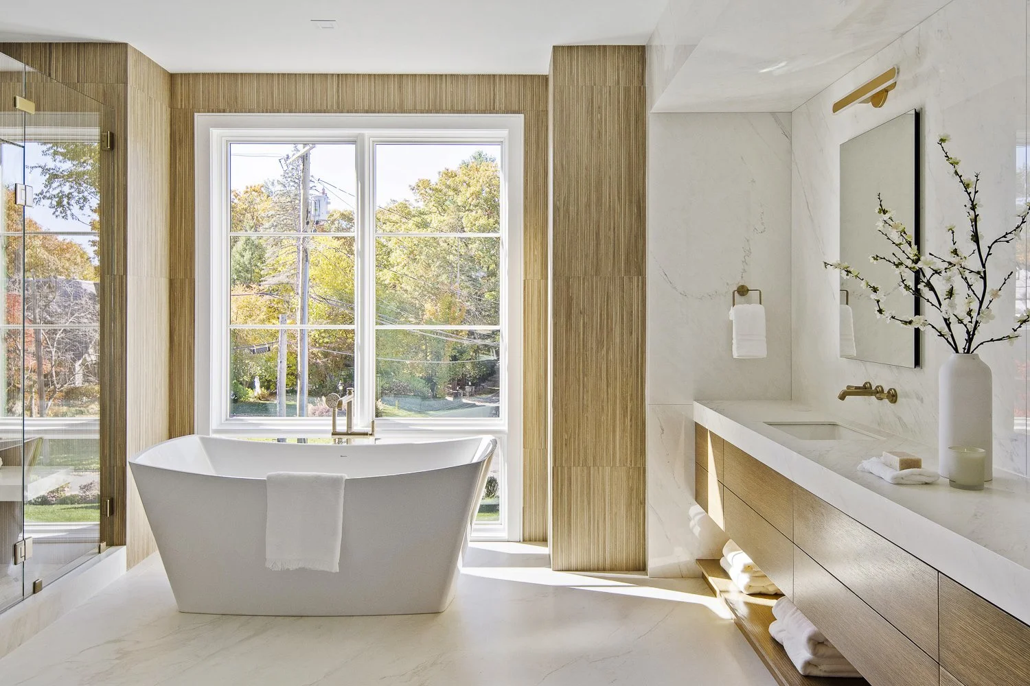 Main Bathroom photography - Newton, Massachusetts — A Louis Jean Media