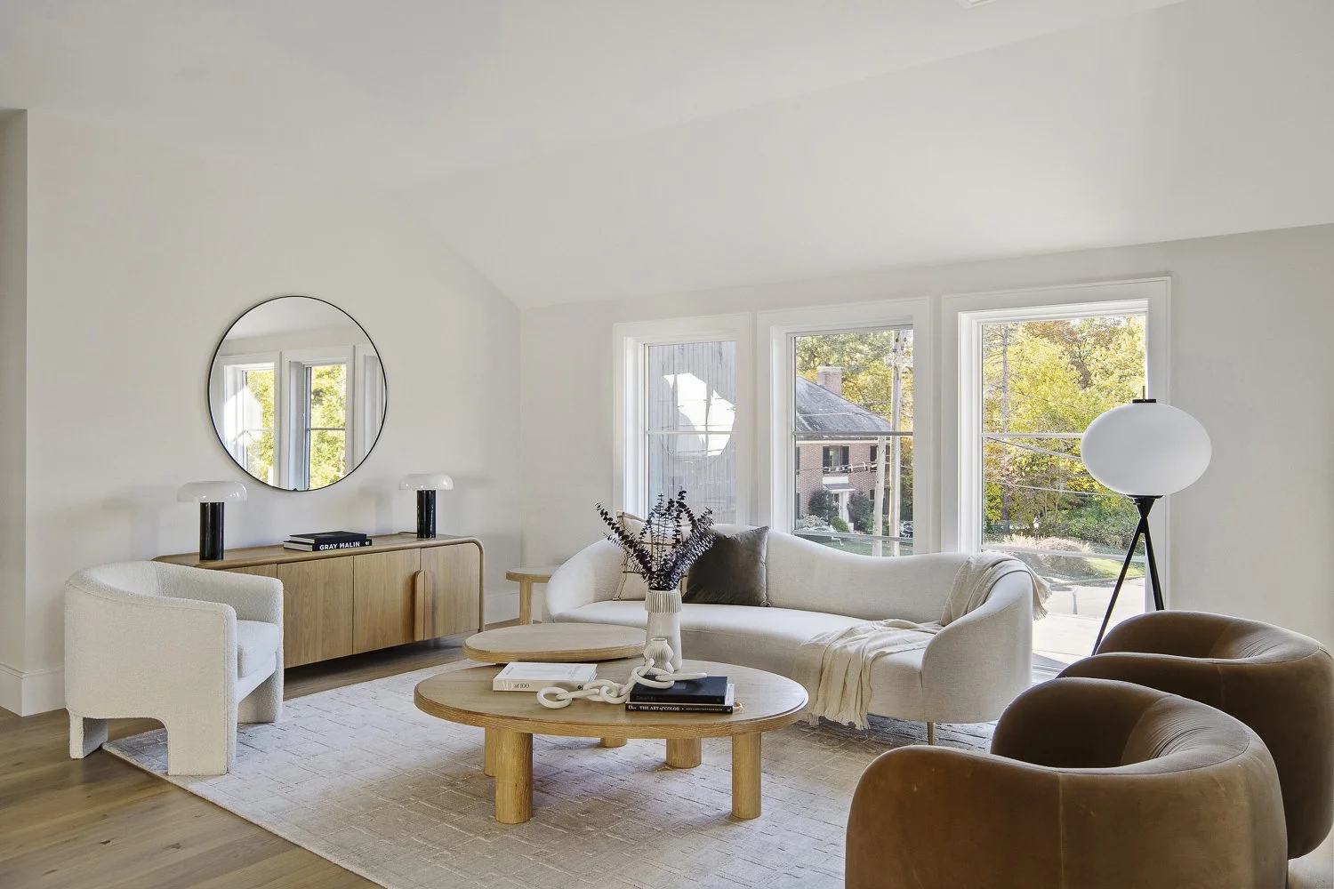 sitting area second floor view - Newton, Massachusetts — A Louis Jean Media