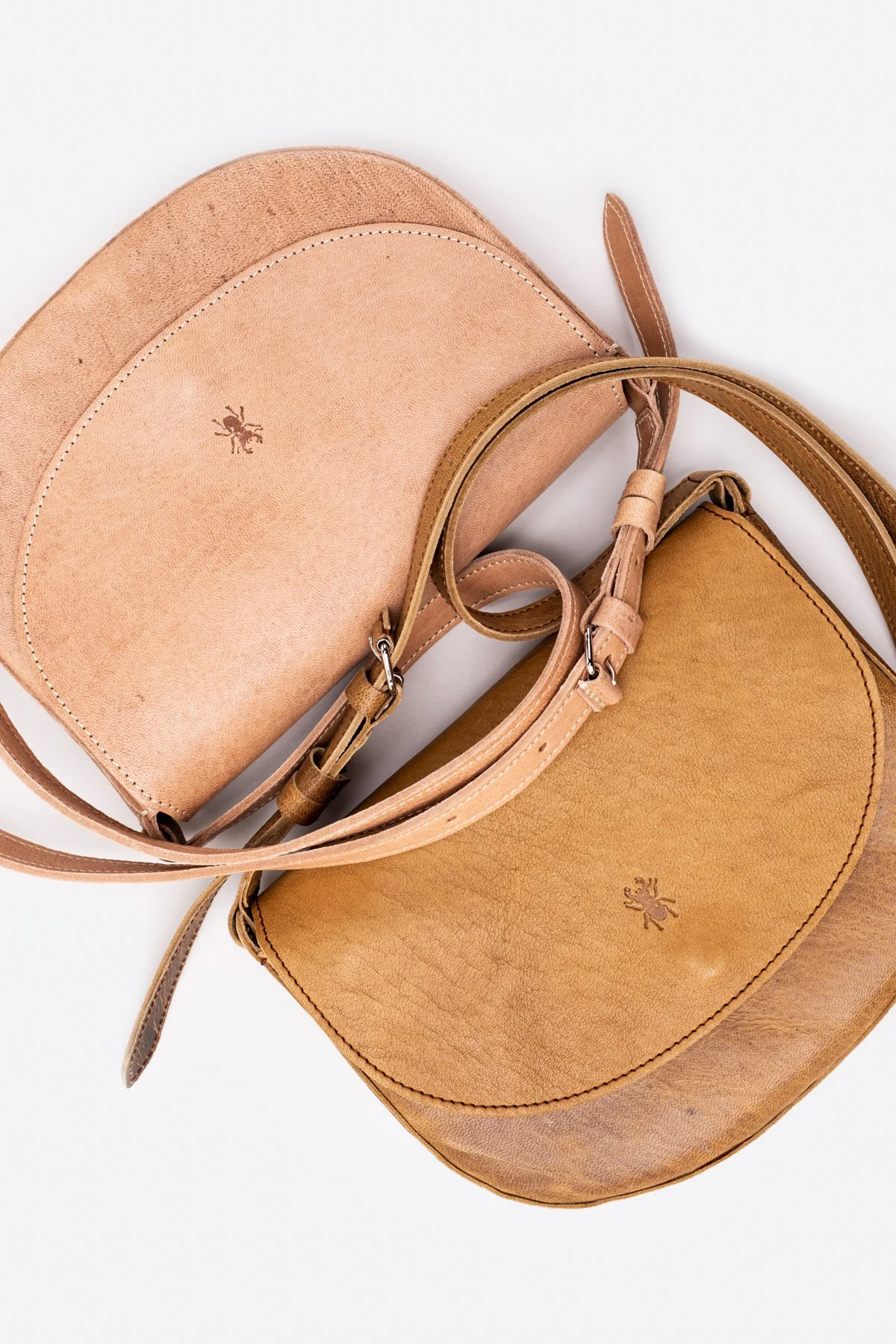 CervoVolante_Handtasche Frauen_04.2023-82-Bearbeitet-WEB.jpg