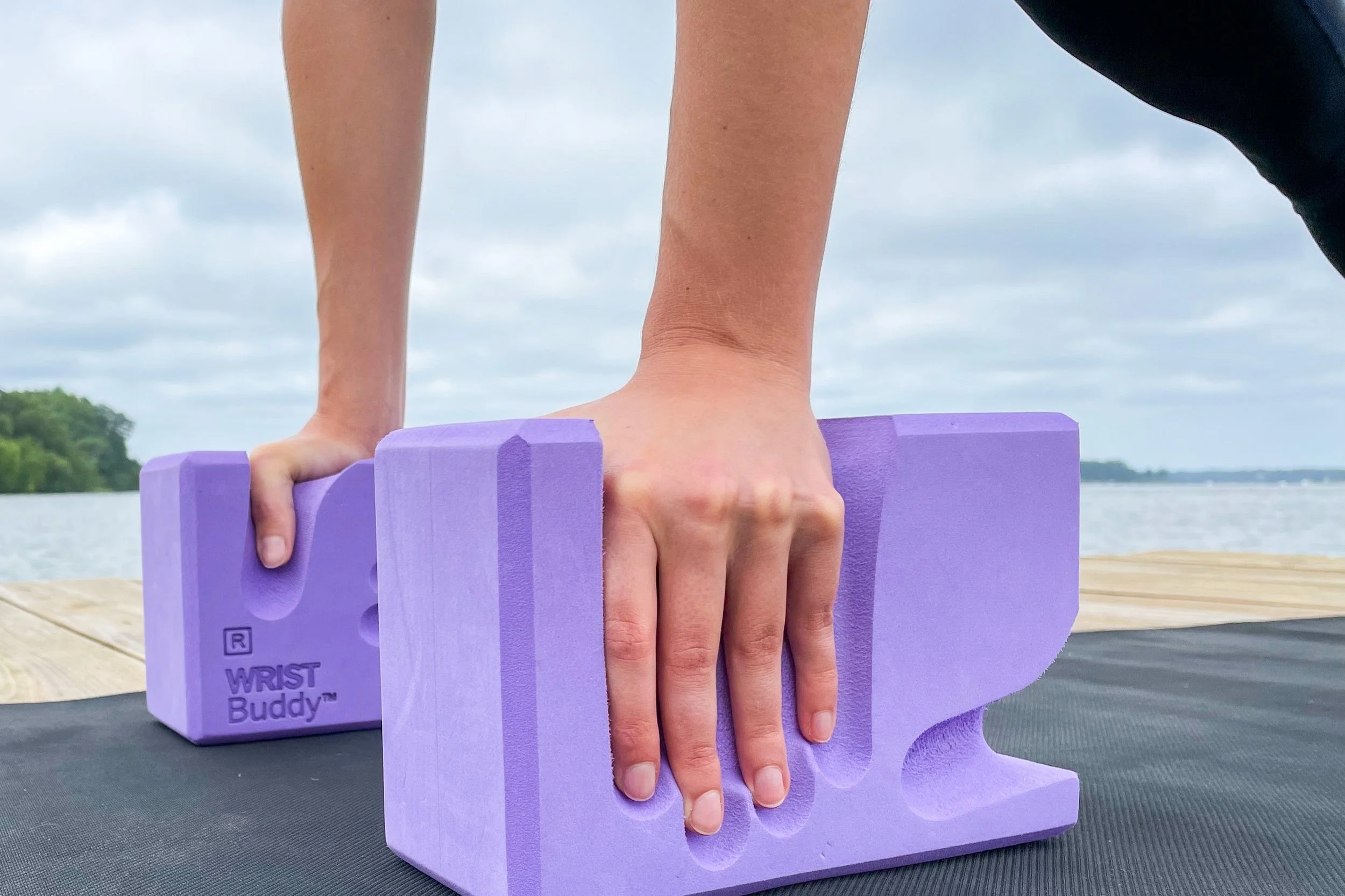 What’s The Link Between Yoga And Wrist Pain? And Why Your Block Matters