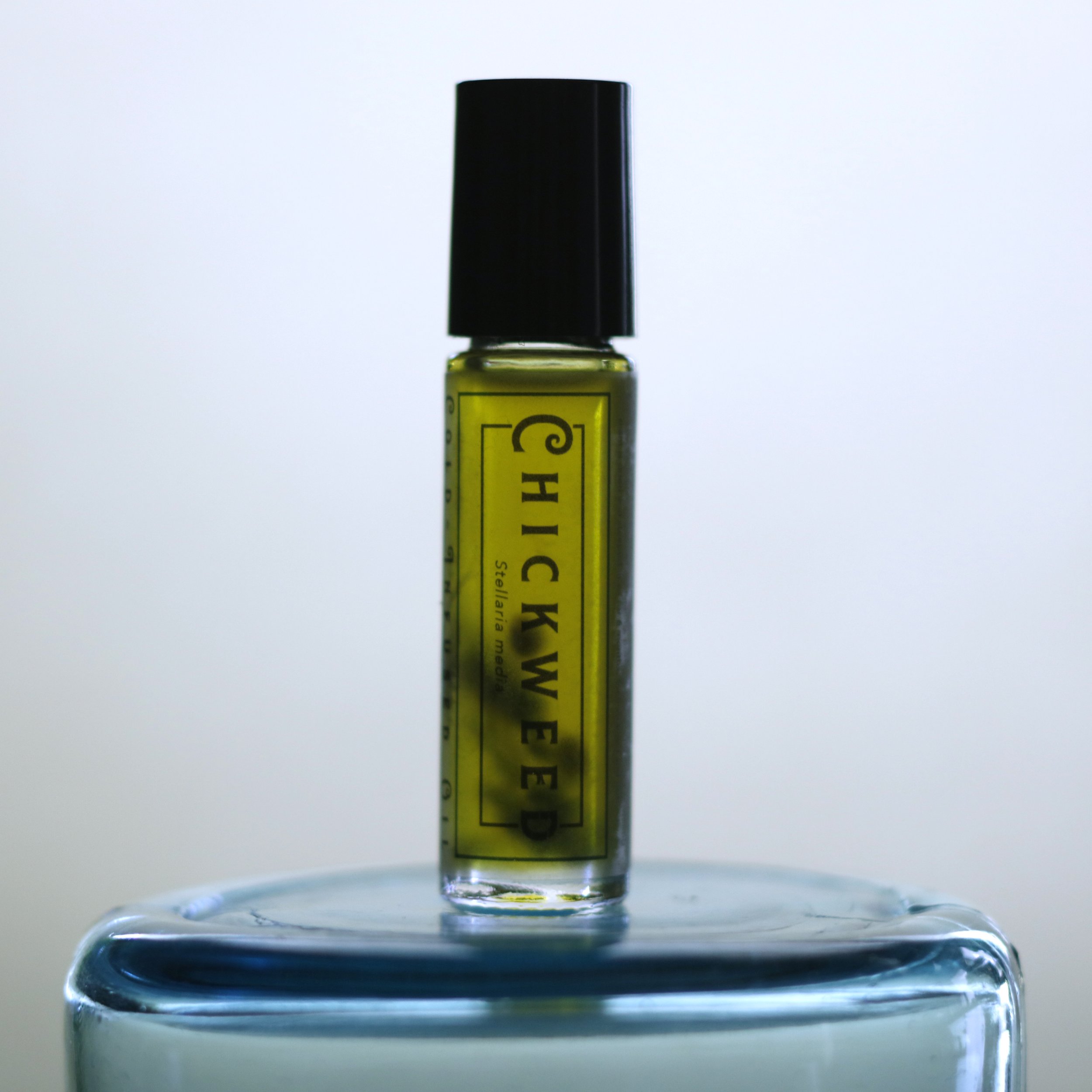 chickweed_roller_product.jpg
