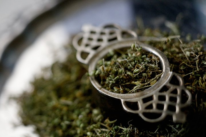 chickweed_dried.jpg