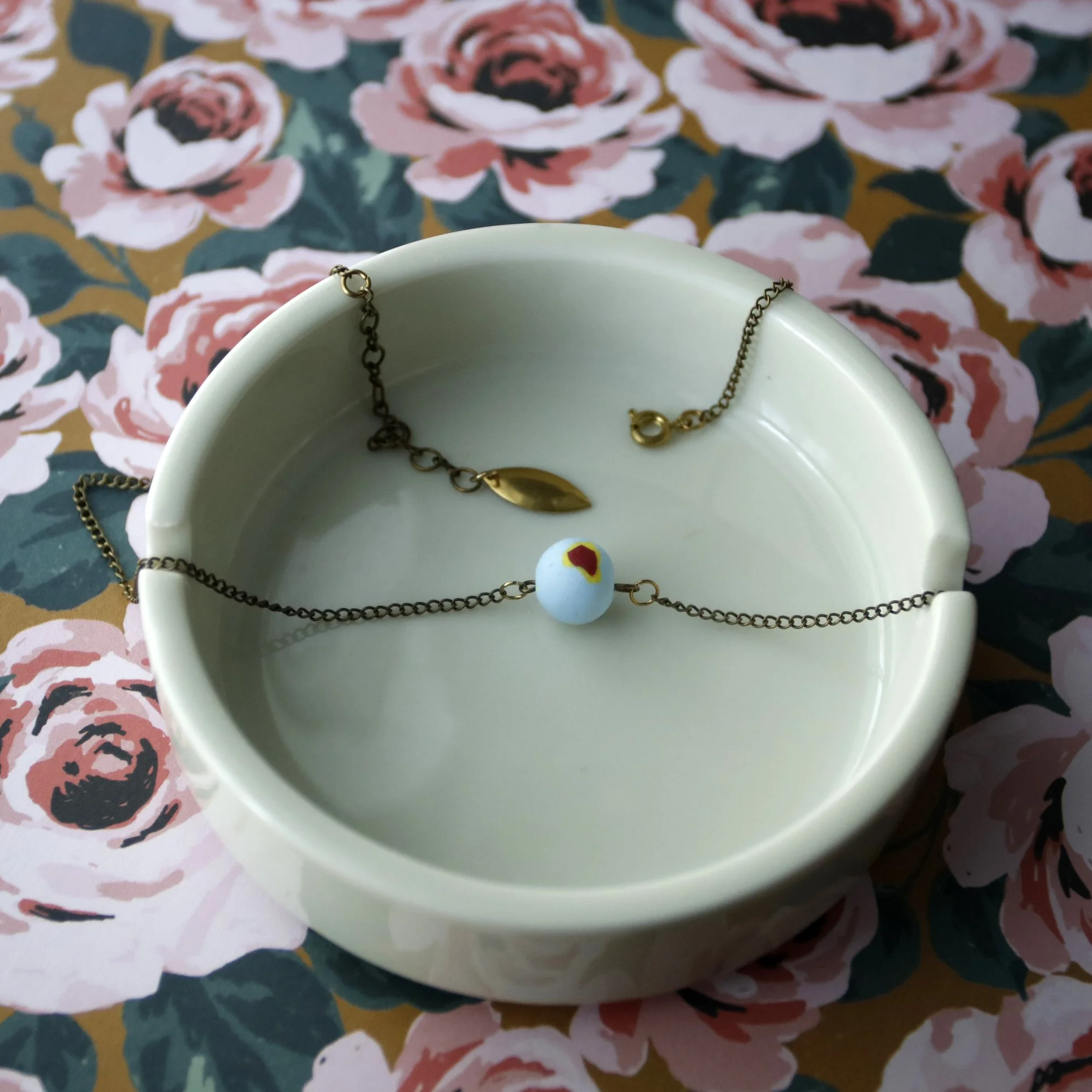 cute flower choker