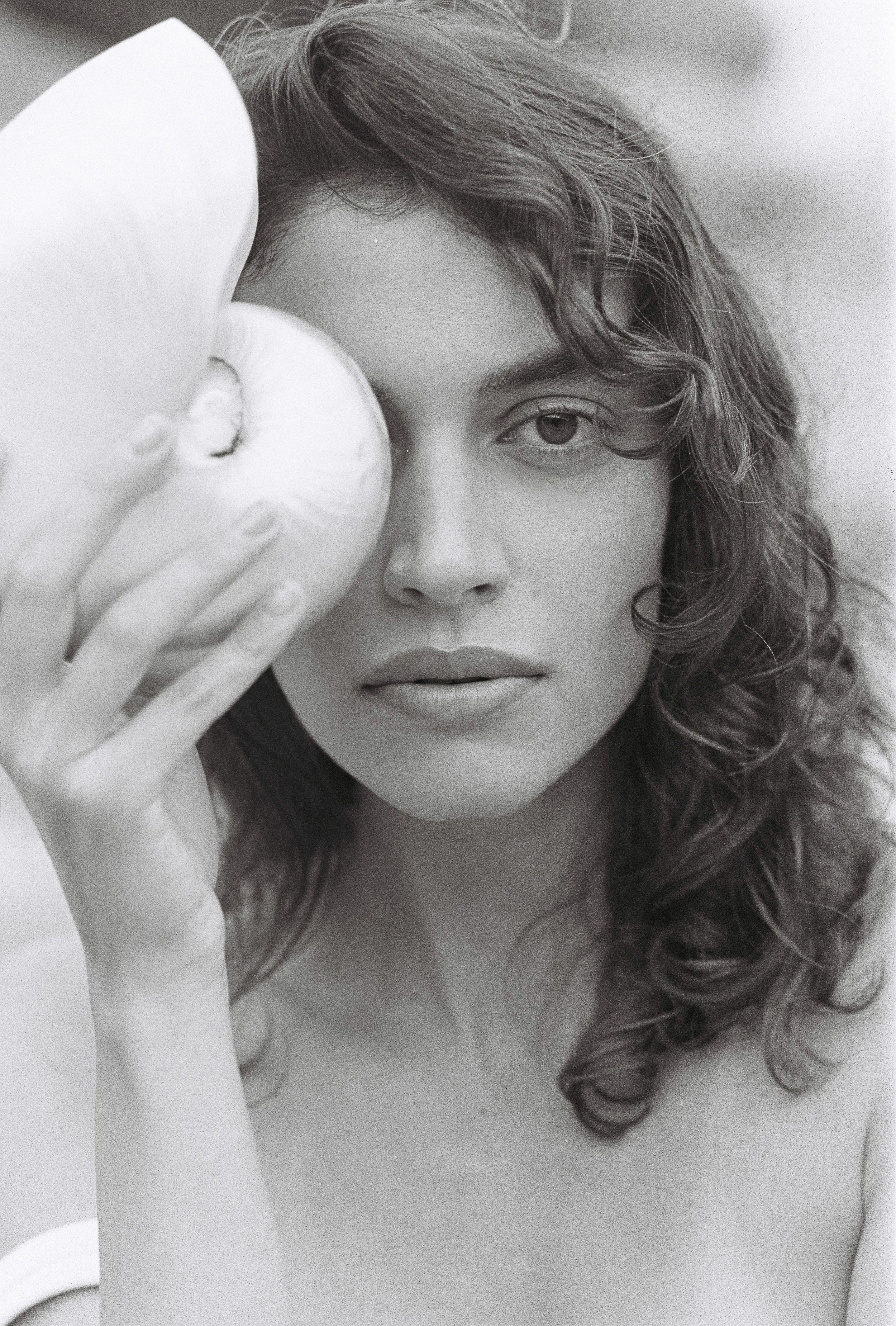15-katy-dembowska-main-book.jpg