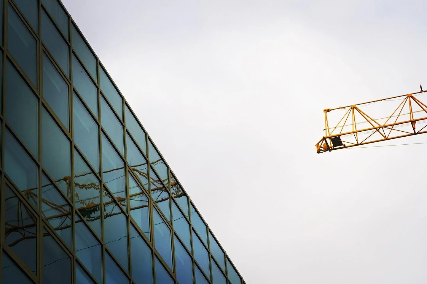 Yellow touch

#urbanphoto #urbanart #exploringstreets #urbanexplorer #urbanstreet #streetphoto #irishstreets #xpro3 #corkcity #voigtlander #abstractphotography