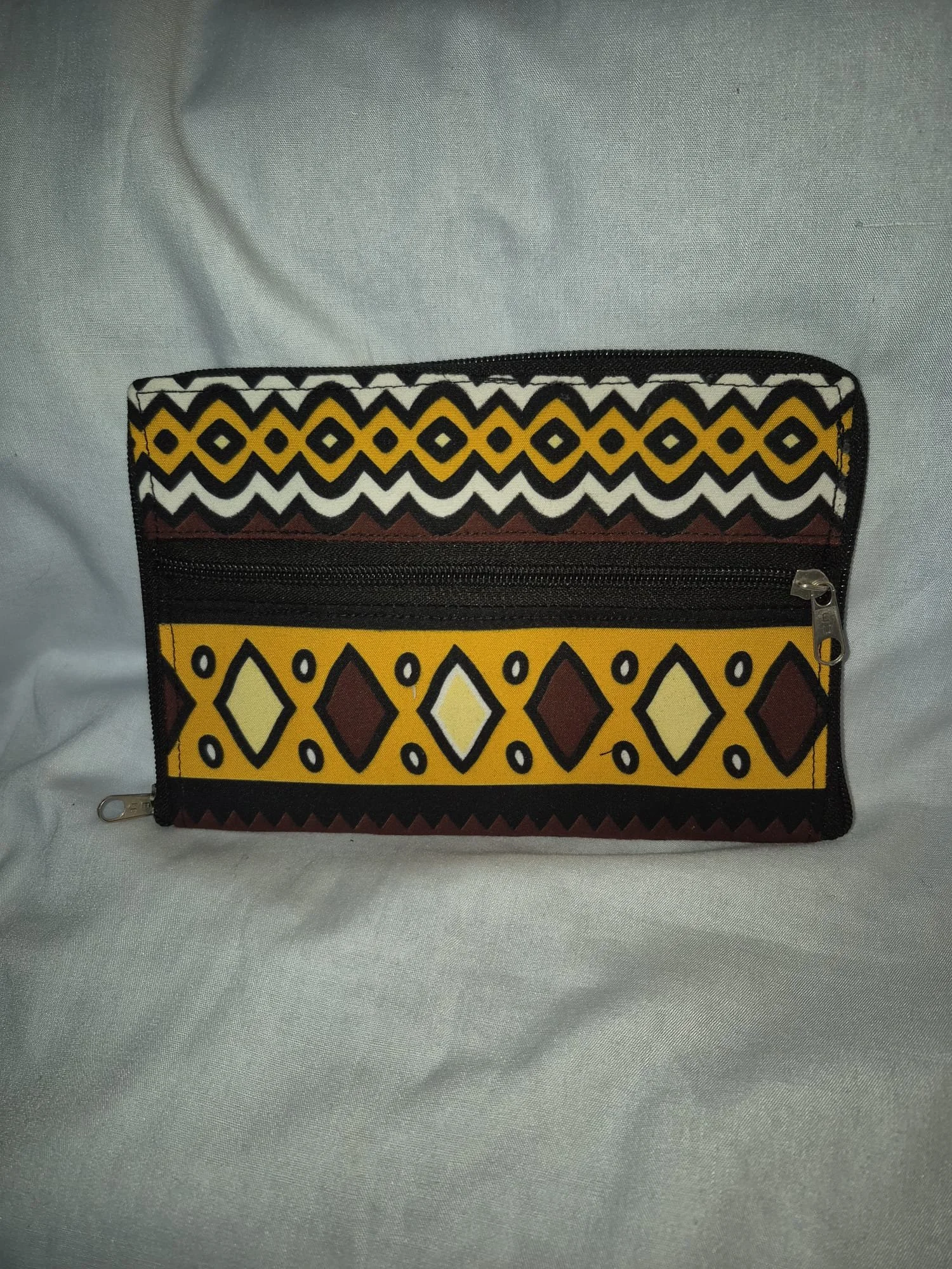1044eda9-bc13-407c-bc0e-7227d7f34f42.jpg