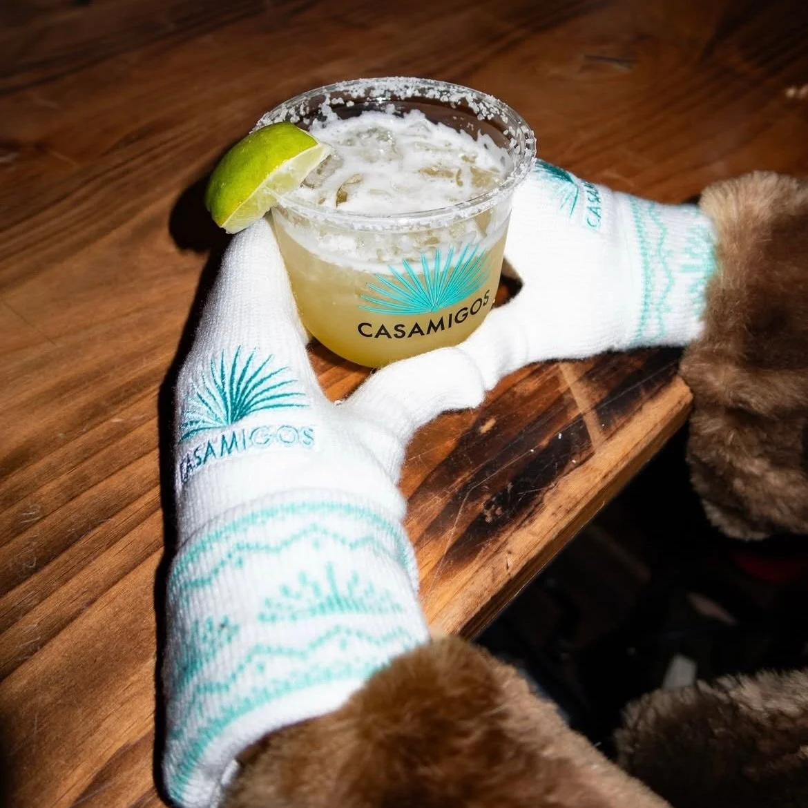 From slopes to salted rims. Casamigos Ski Beach at Dos Olas today, 2&ndash;5pm. The only way to apr&egrave;s!

Photo via @casamigos