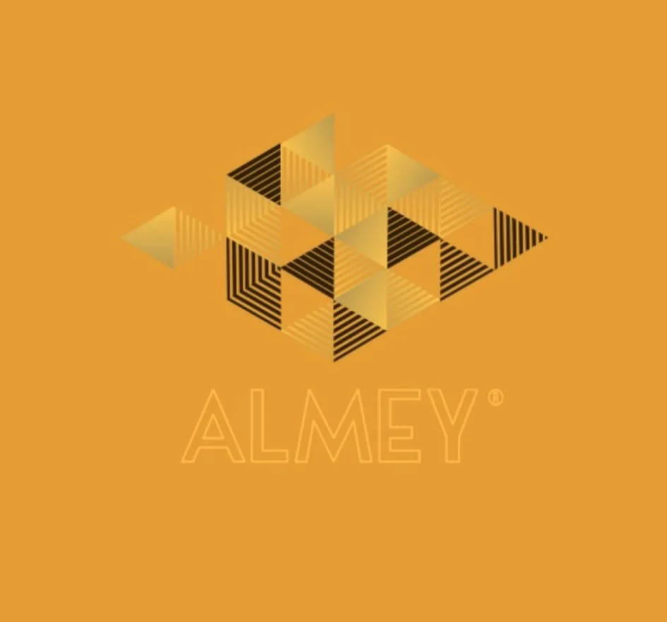 Warum die Internetseite seit dem 15.9. Ockergelb ist, k&ouml;nnt ihr wie immer unter folgendem Link nachlesen: 

https://www.almeydesign.de/blog/ocker

#ocker #latestblogpost #interiorblog #ocher #saisonfarben