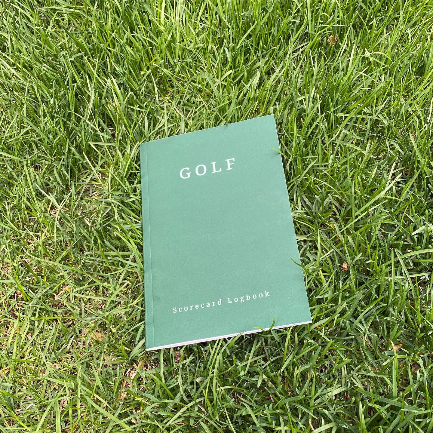 For the golf lover in your life ⛳️ 

Give them the ability to document their rounds throughout the summer! 

Link in bio to purchase