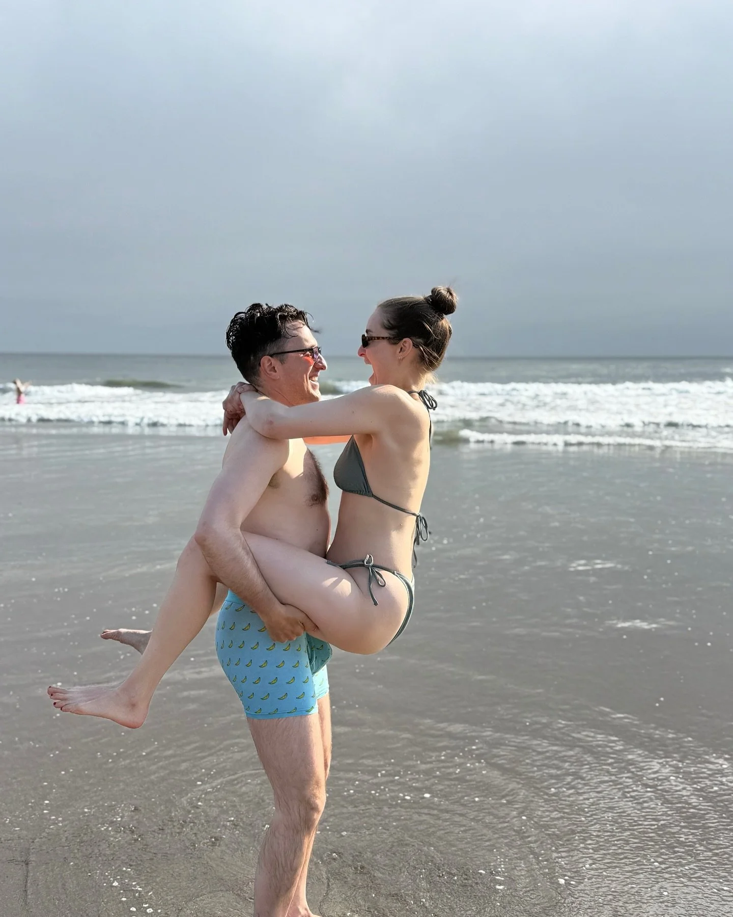 Five year anniversary ❤️&zwj;🔥🫶 Third time celebrating at Stinson 🥖🌊 First time celebrating our engagement 💍🎨