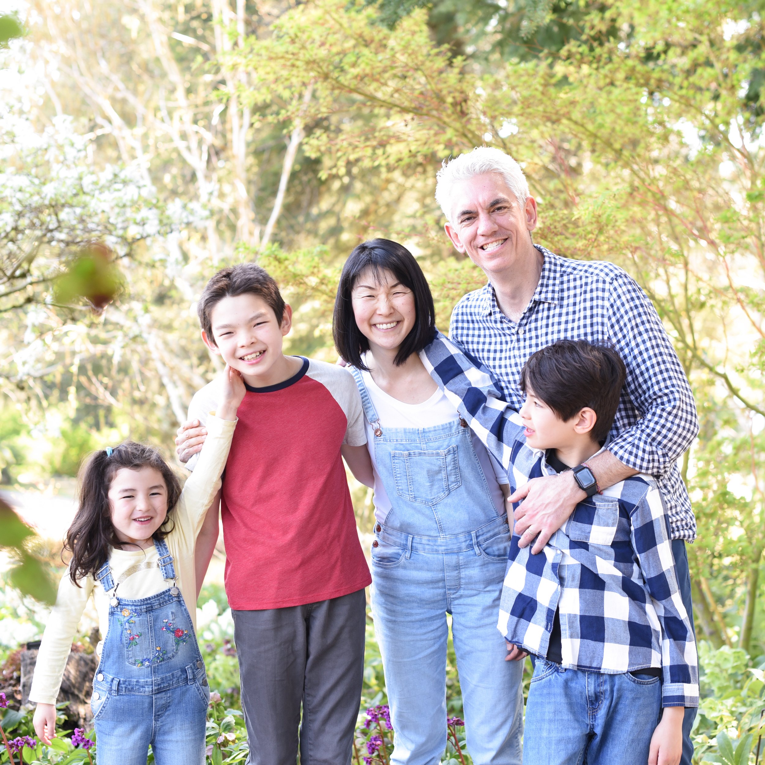 Why a garden is perfect for summer family photos