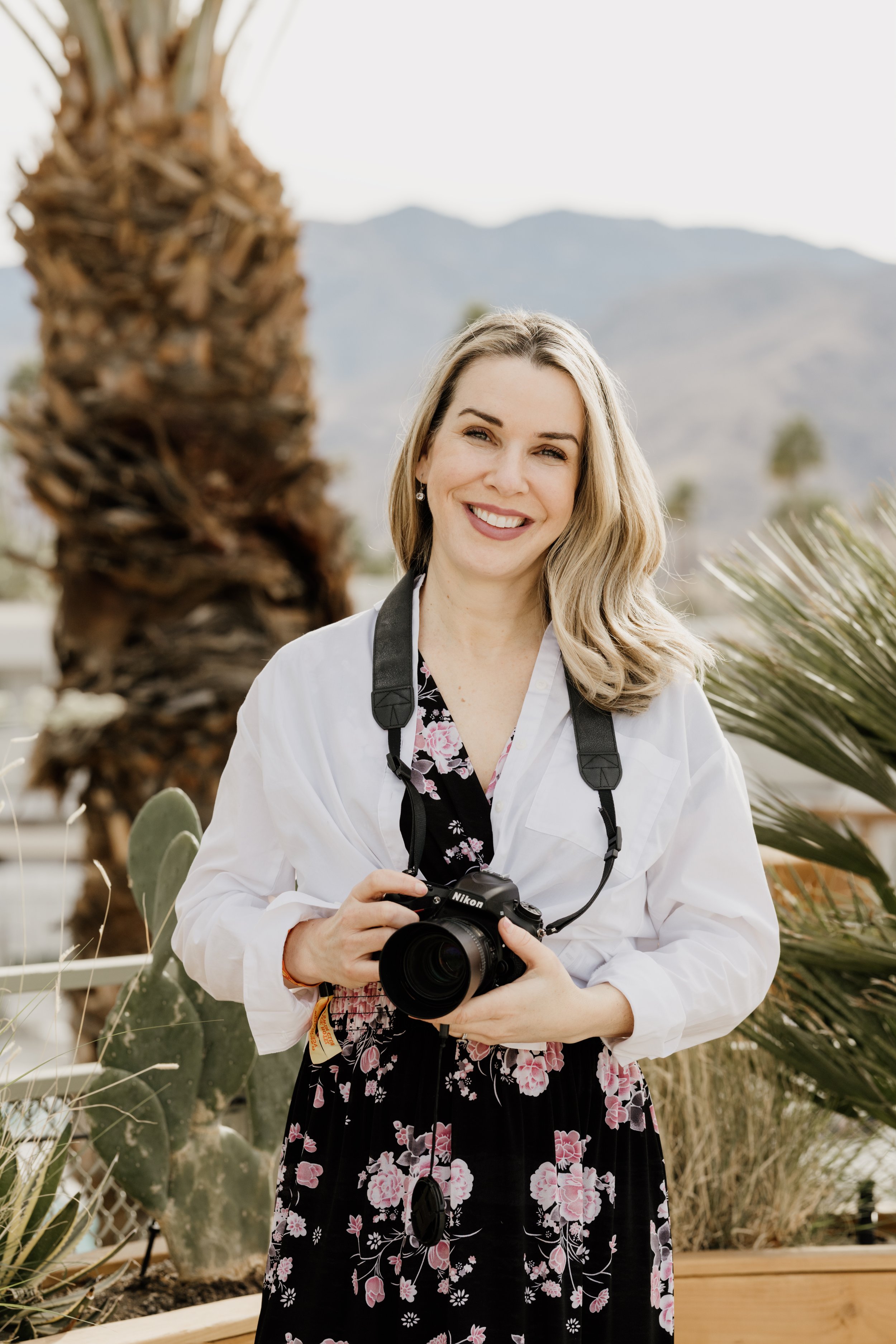 4 Ways to Work with Me as a Pet Photographer in 2025