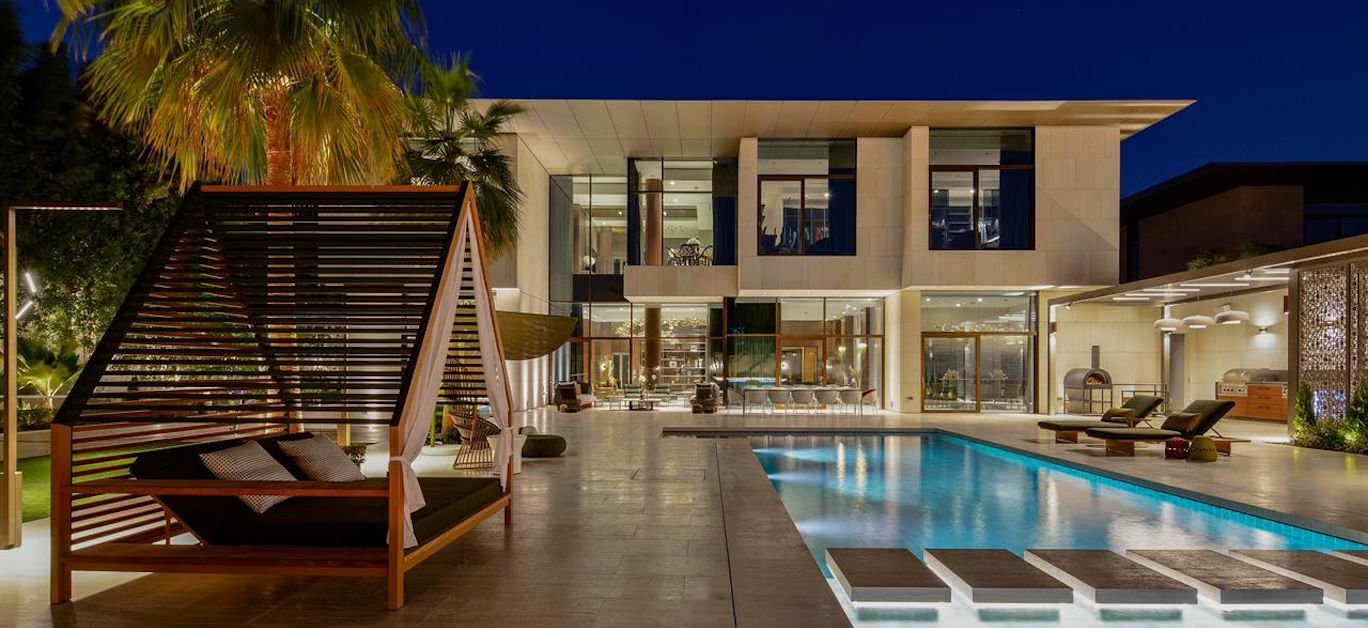 Chris Boswell Dubai Real Estate Agent