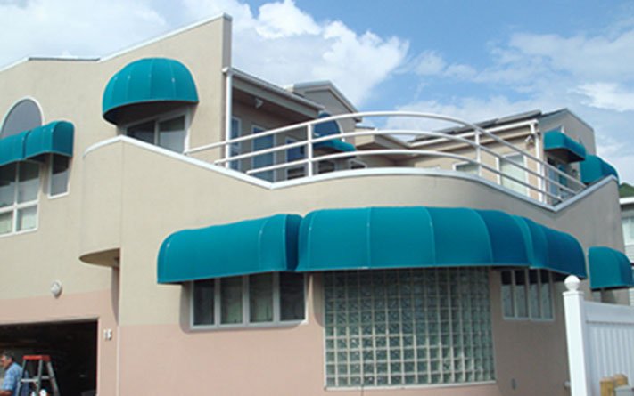 sunbrella fabric It's water-repellent..JPG