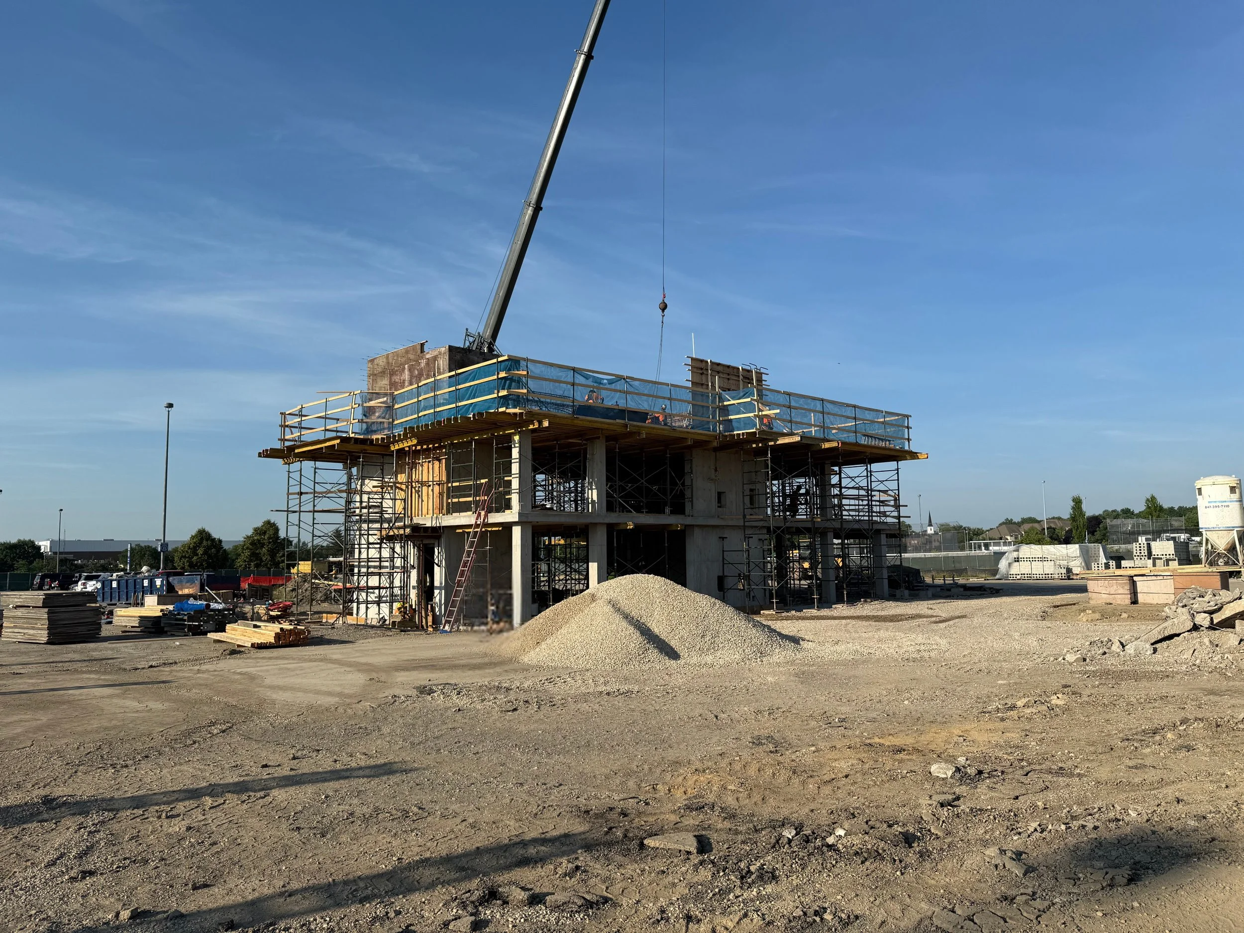Autumn Construction - Harper College Natural Gas Piping (3).jpg