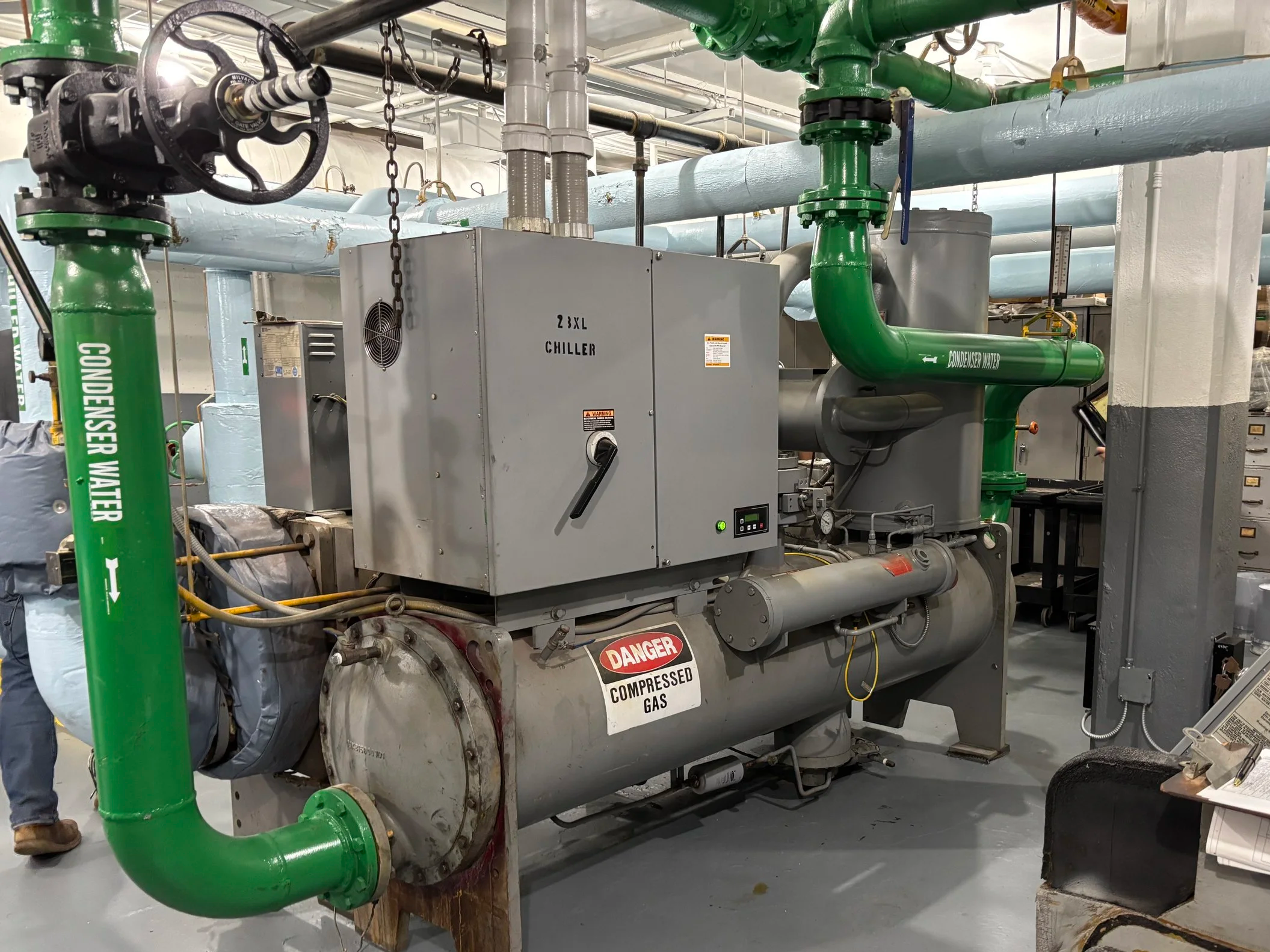 200-Ton Chiller Replacement and Controls Upgrade at MWRD Corporate Office