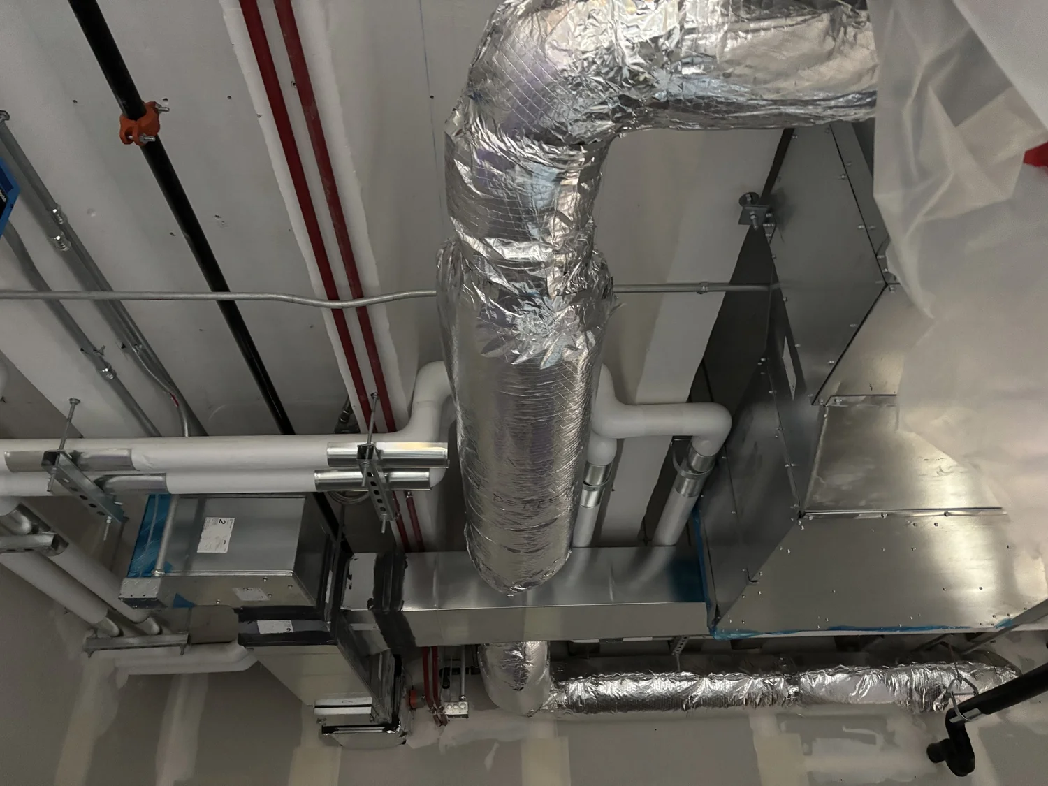 UIC Taft Hall Renovation Mechanical Piping Construction — Autumn ...