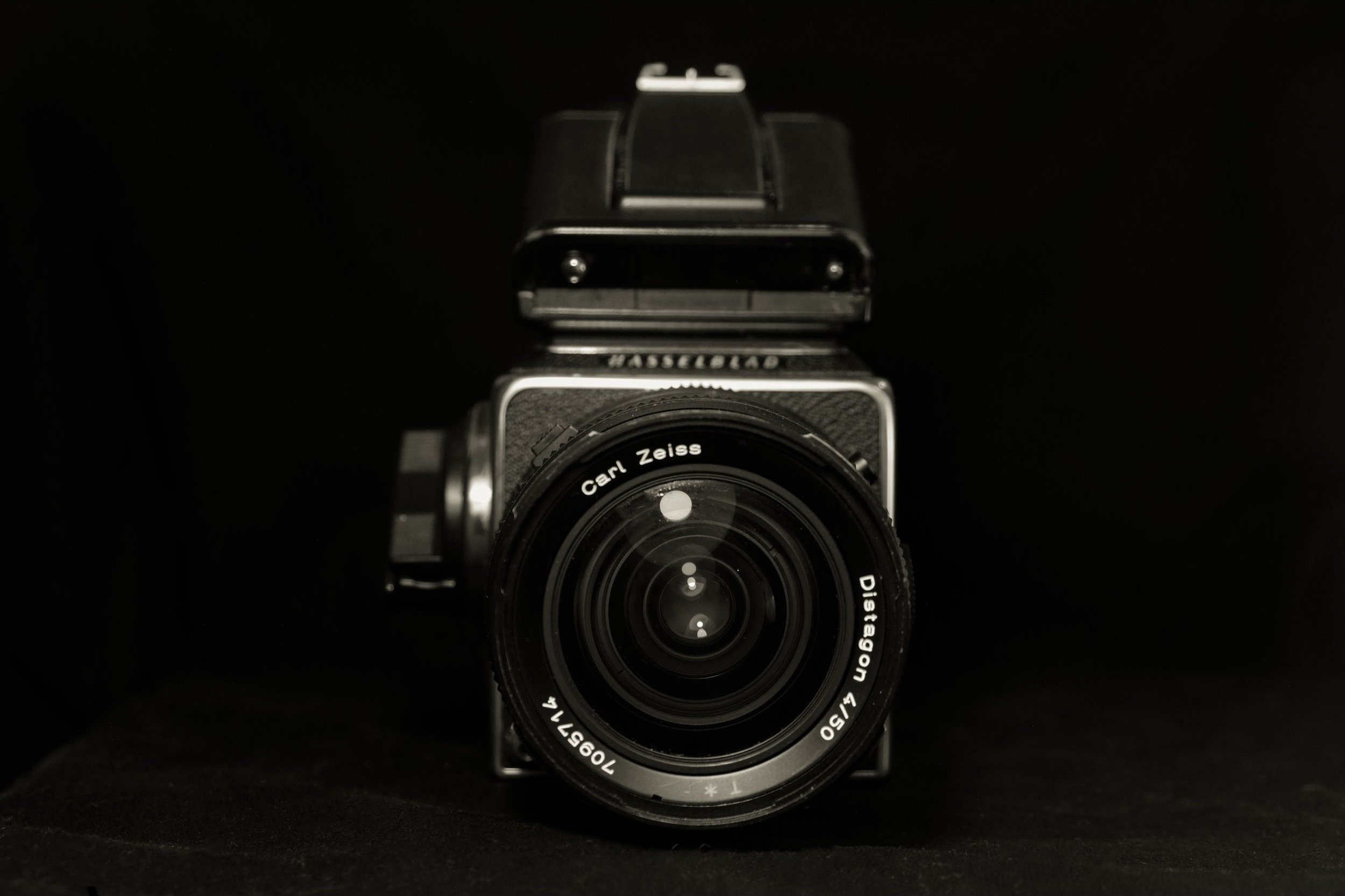 Hasselblad+5+Final.jpg