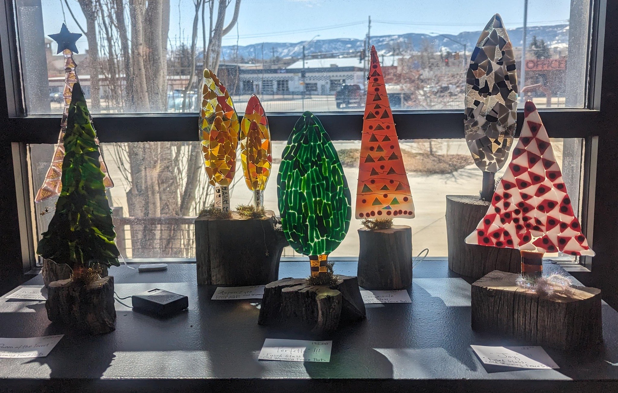 Have you checked out the shows in the gallery this month yet?
You don't want to miss what we've got inside the building right now.

Marianne Vinich @ Lynda German have a beautiful show called &quot;Wyoming Vignettes&quot; up right now. Beautiful glas