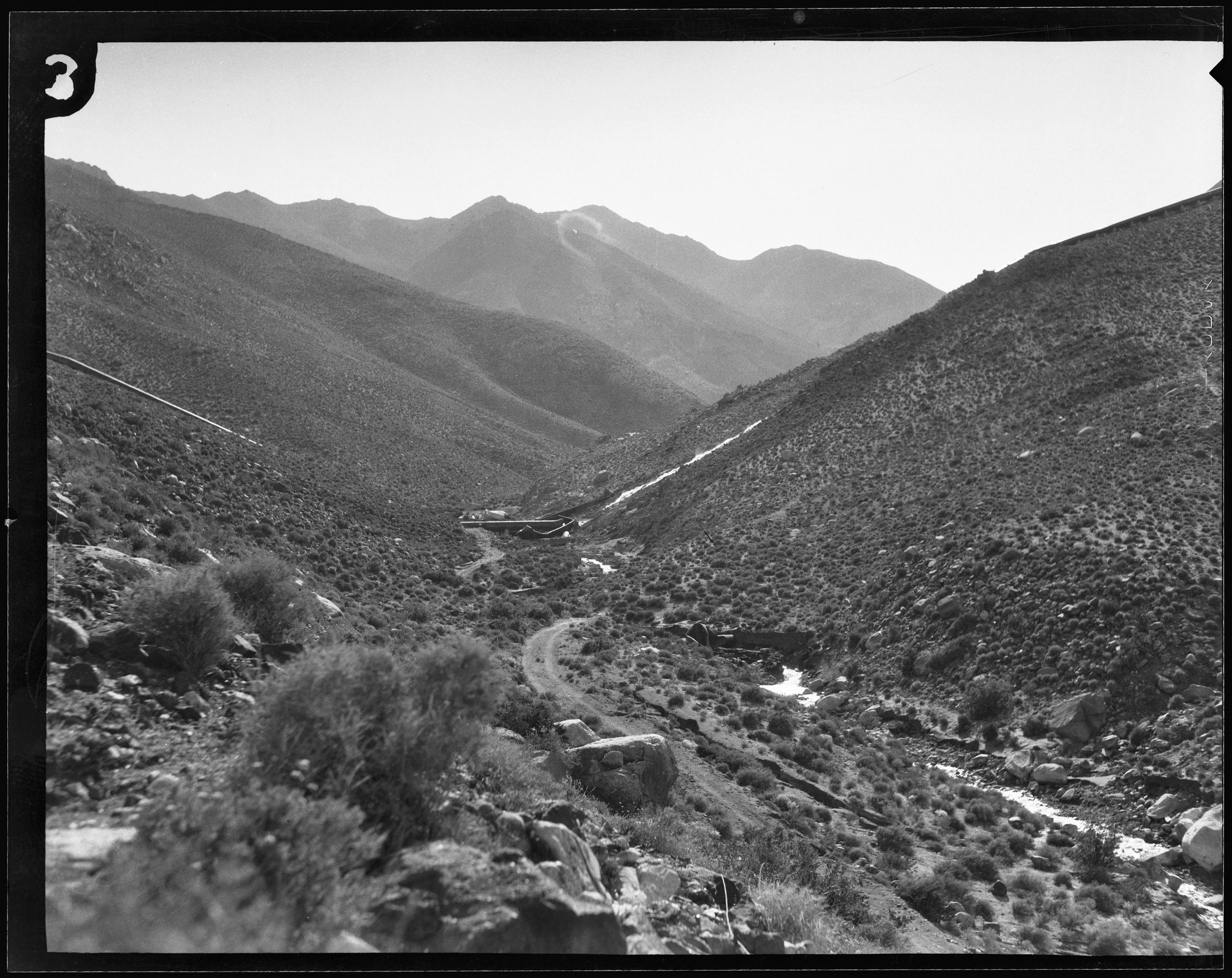  Los Angeles aqueduct, damaged section of channel, 1925 