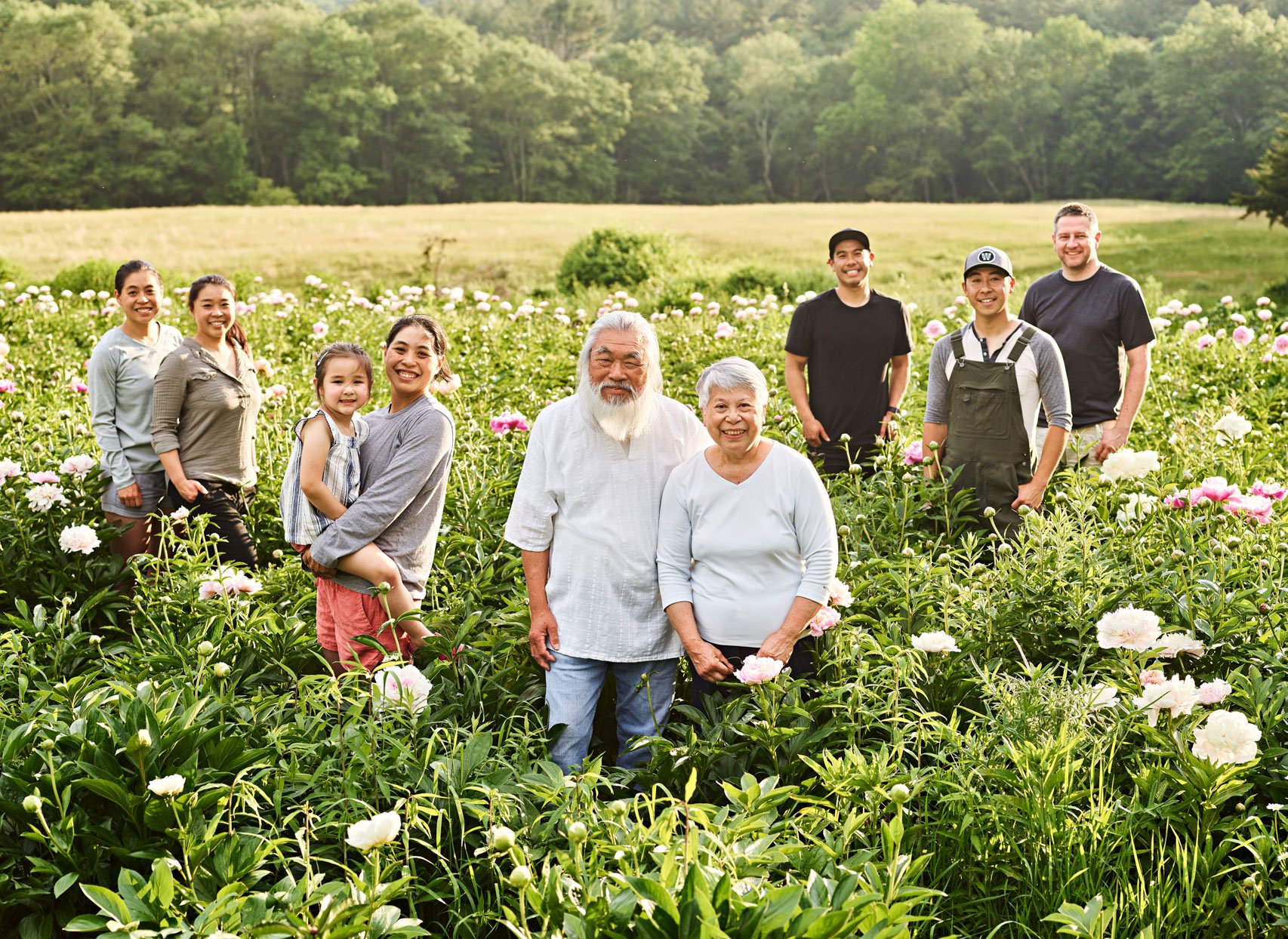 Martha Stewart Living May '22: Rooted in Family