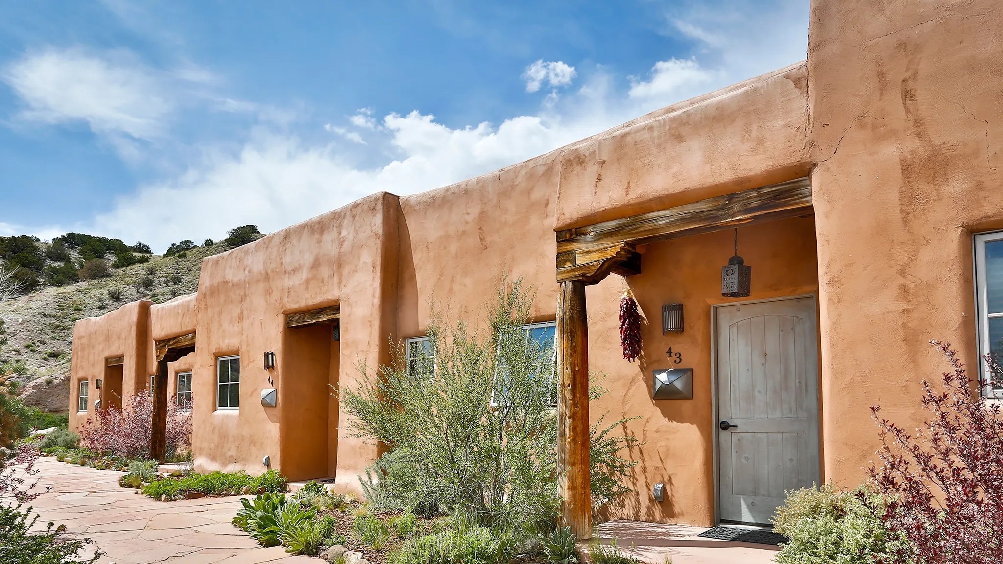 Thrillist: New Mexico’s Favorite New Combo? Wine and Hot Springs