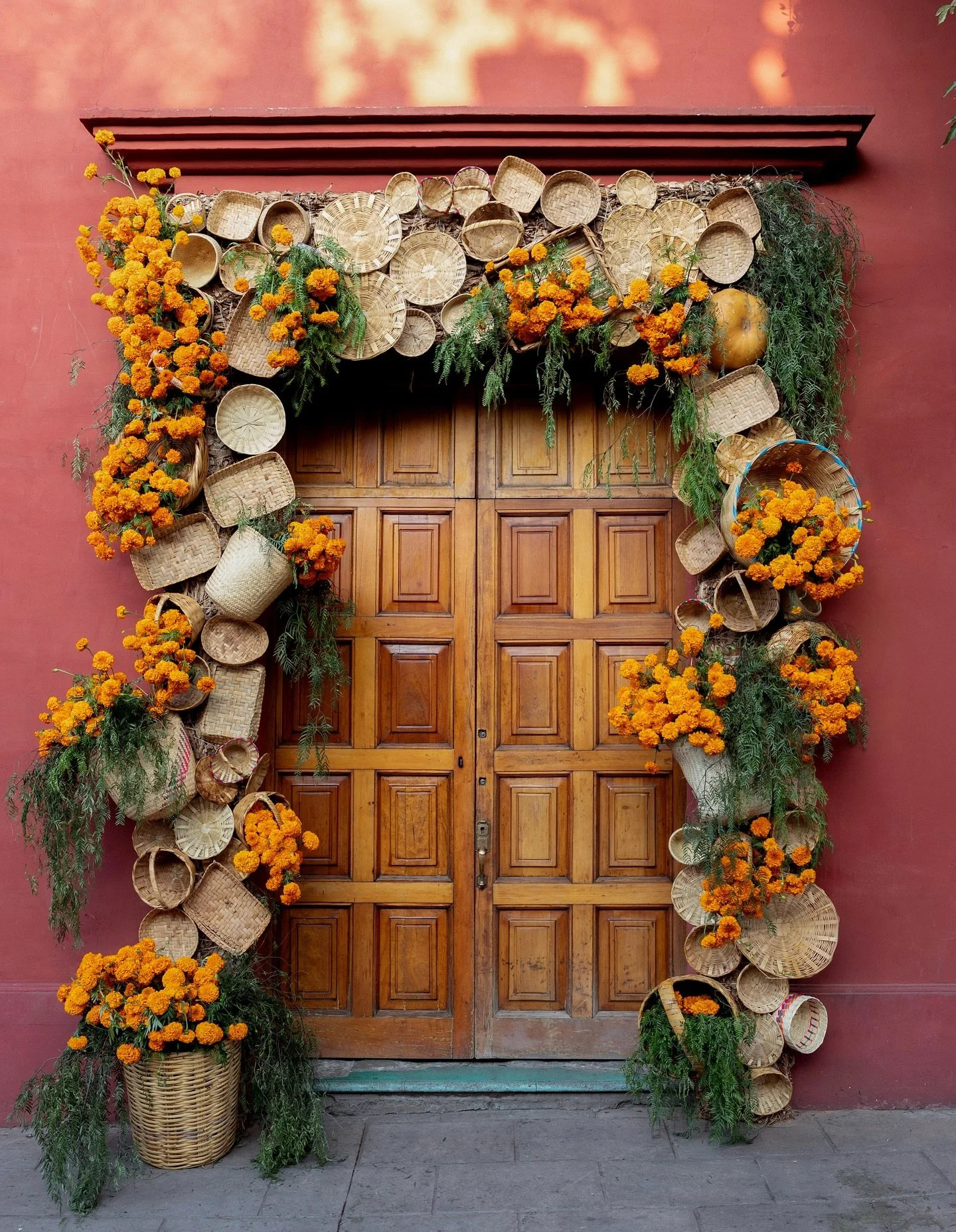 Favorite doorways of Oaxaca, each one a work of art 🧡🧡🧡

#oaxaca #d&iacute;ademuertos