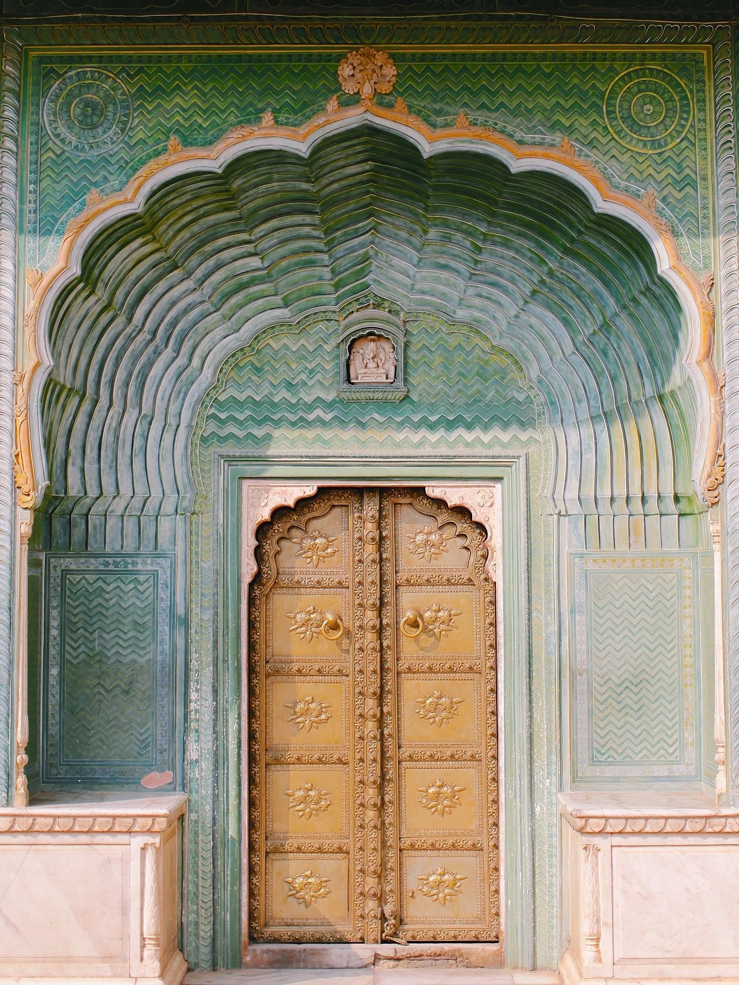 One month countdown to our first family trip to India in over 7 years! I cannot wait for Meera, Vijay and Vik to experience the chaotic, colorful joy of Rajasthan. Just look how little the boys were last time we were there 🥹. We&rsquo;ll be in Jaipu