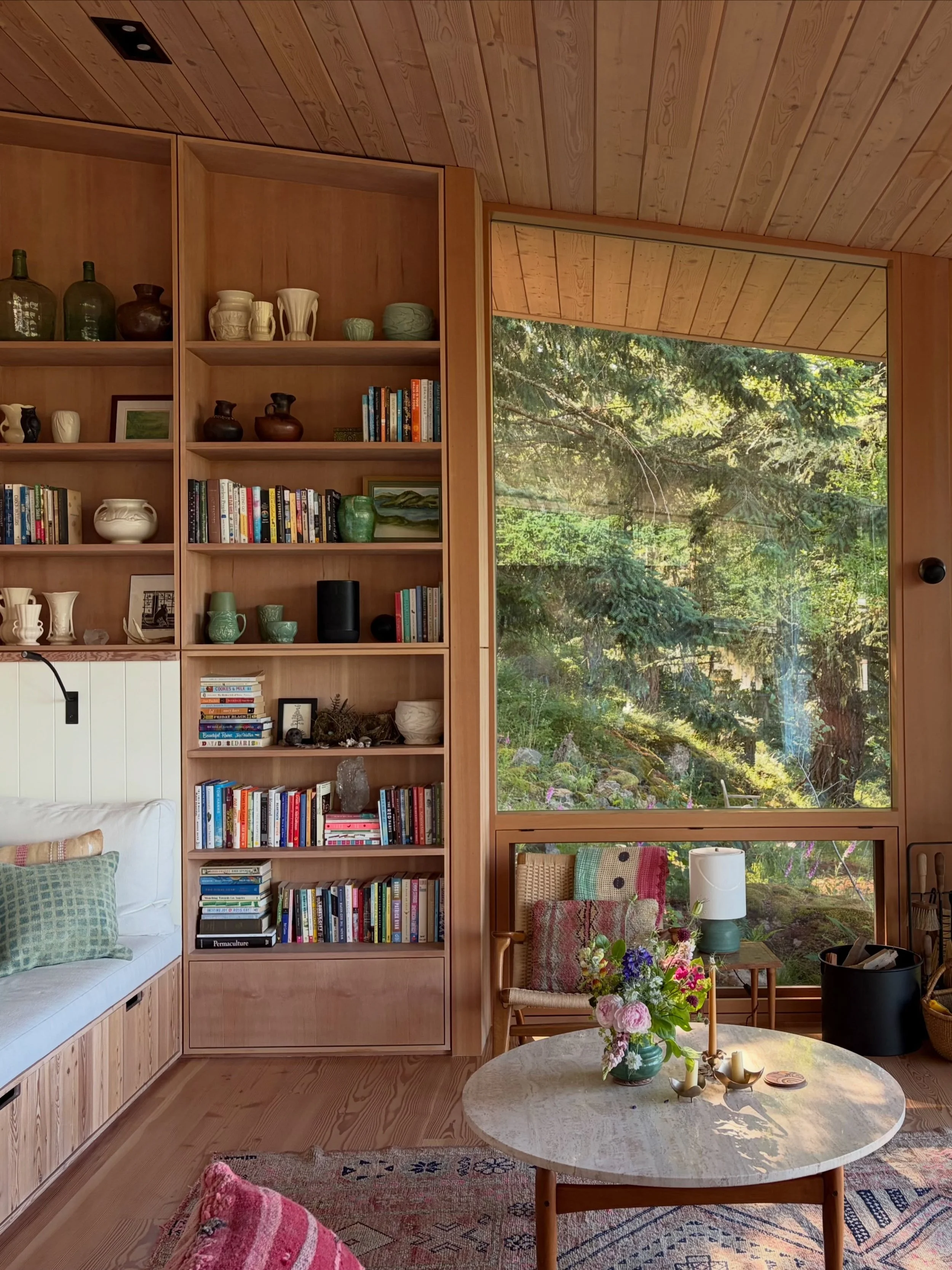 And just like that, Lake House is wrapped! It was a whirlwind journey from Montana to Orcas Island, photographing three more homes for my upcoming book. What a privilege to be surrounded by such beauty. 

This past month has been intense with travel 