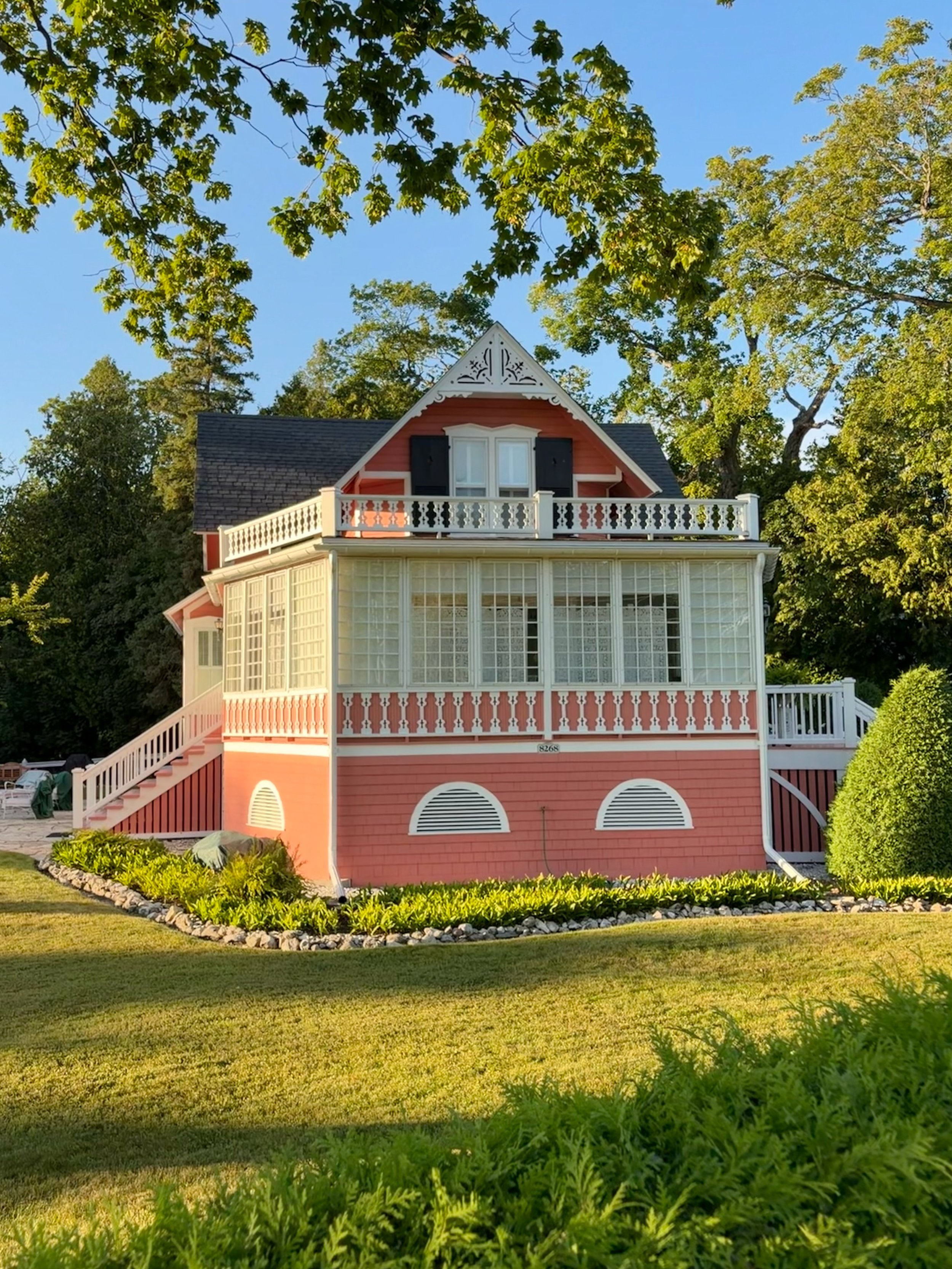 I had the pleasure of sharing a &ldquo;postcard&rdquo; from Mackinac Island with @yolojournal today. I wrote &ldquo;Visiting with my kids feels like a throwback to my own childhood, when we rode tandem bikes around the island, ate our weight in fudge