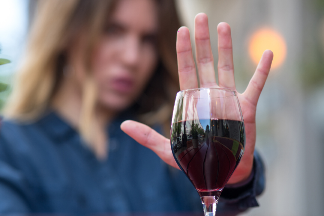 10 Benefits of Taking a Month Off Booze