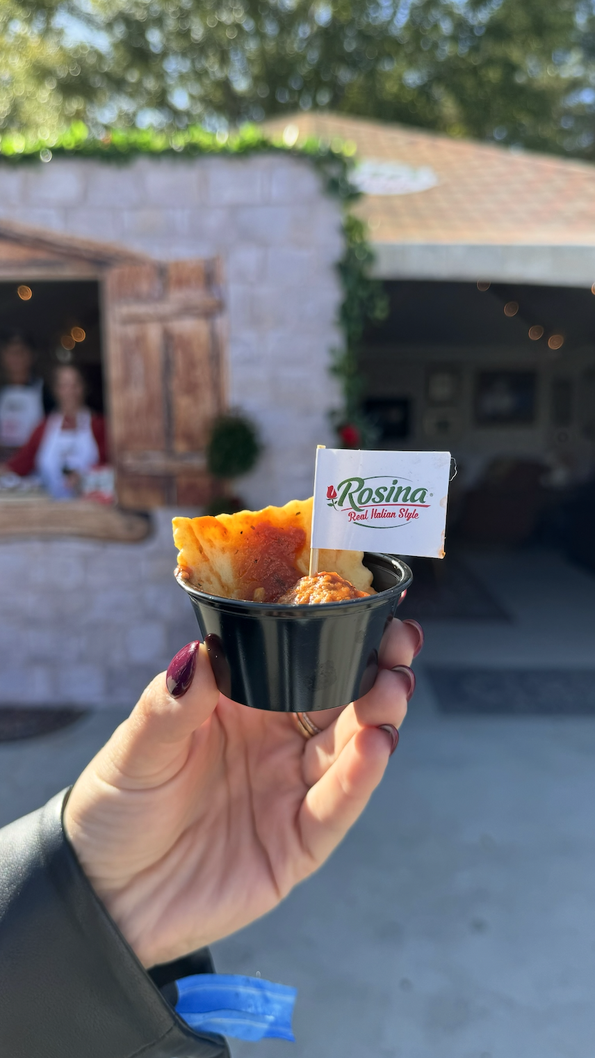 yujin rosina tell me you're italain ex-awards-1.png