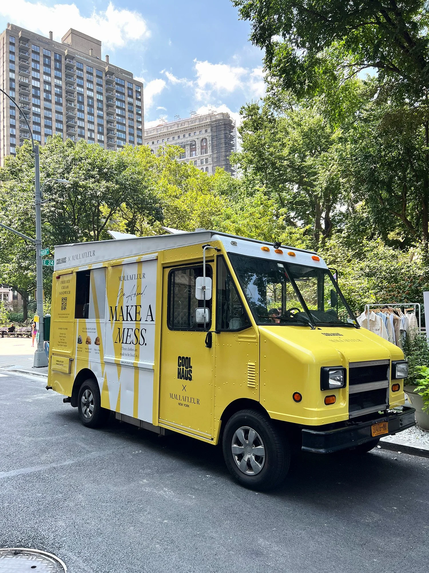 M.M.LaFleur x Coolhaus On Site Image 2.jpg