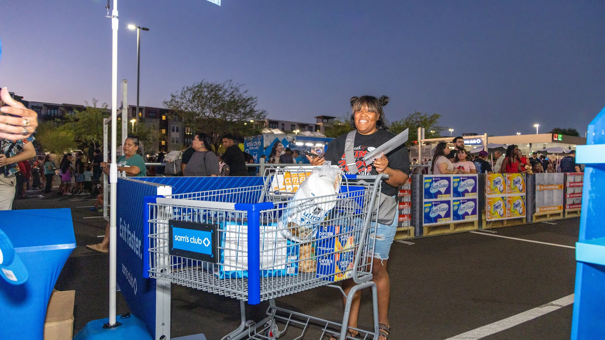 sams-club-scan-go-retail-activation-yujin-kim-thedaughterofpearl-17.jpg