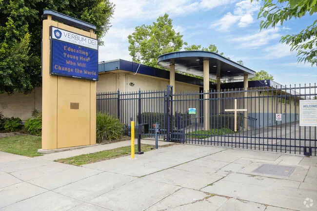 Verbum Dei Jesuit High School – Campus Acquisition & Upgrade