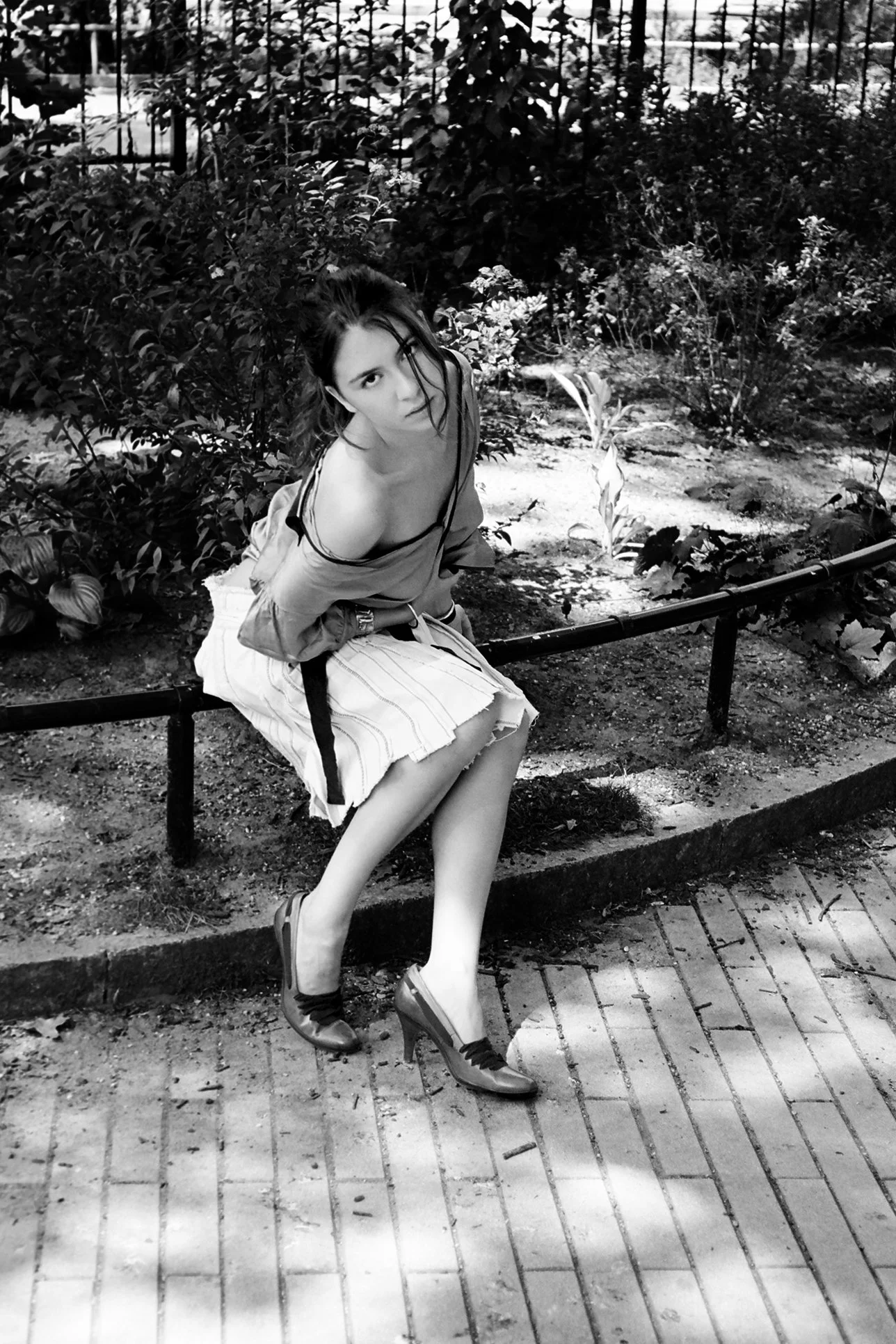 jolly-bw-15.jpg
