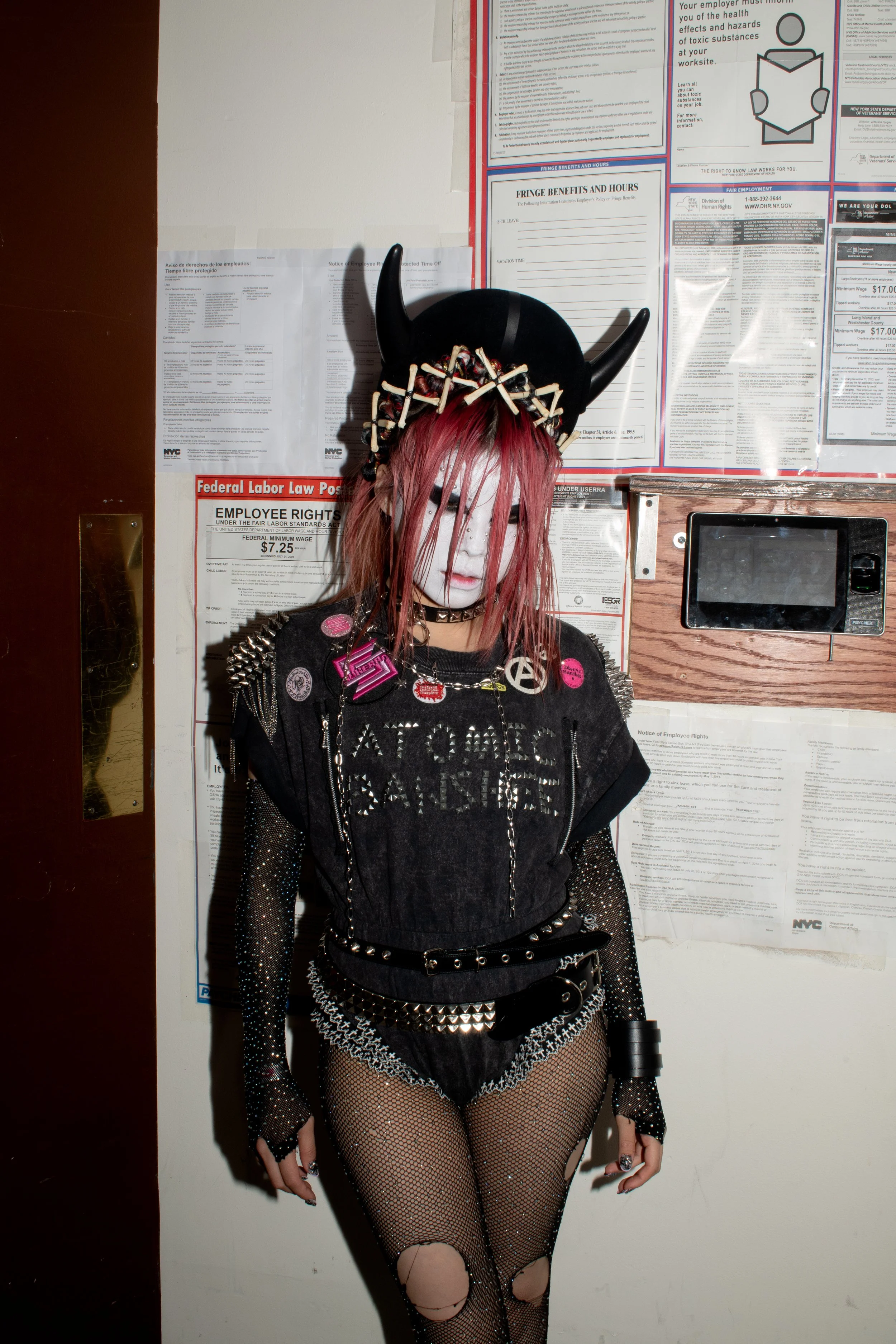 sukeban-avaperman-13.jpg