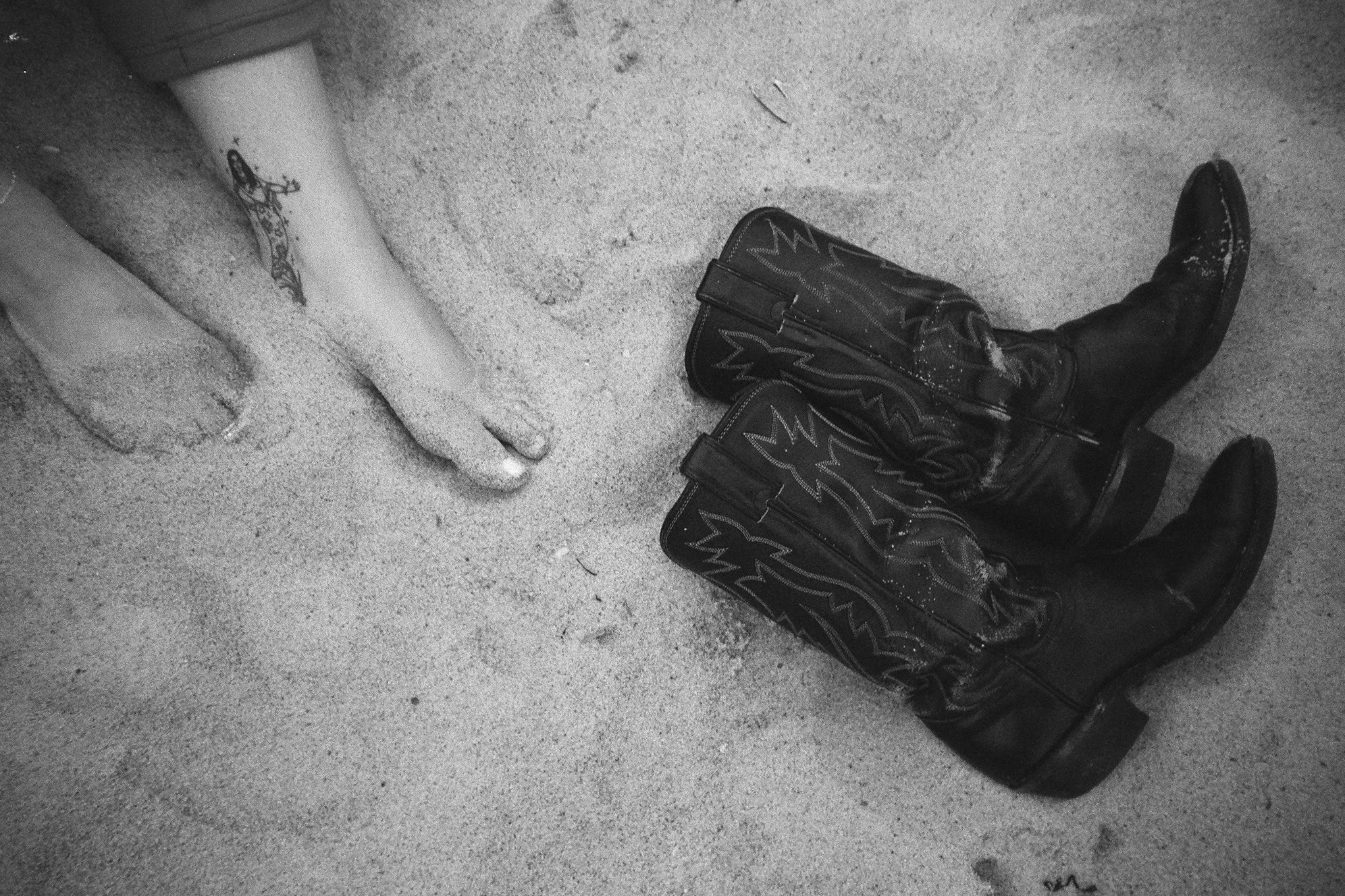 june-bw-117.jpg