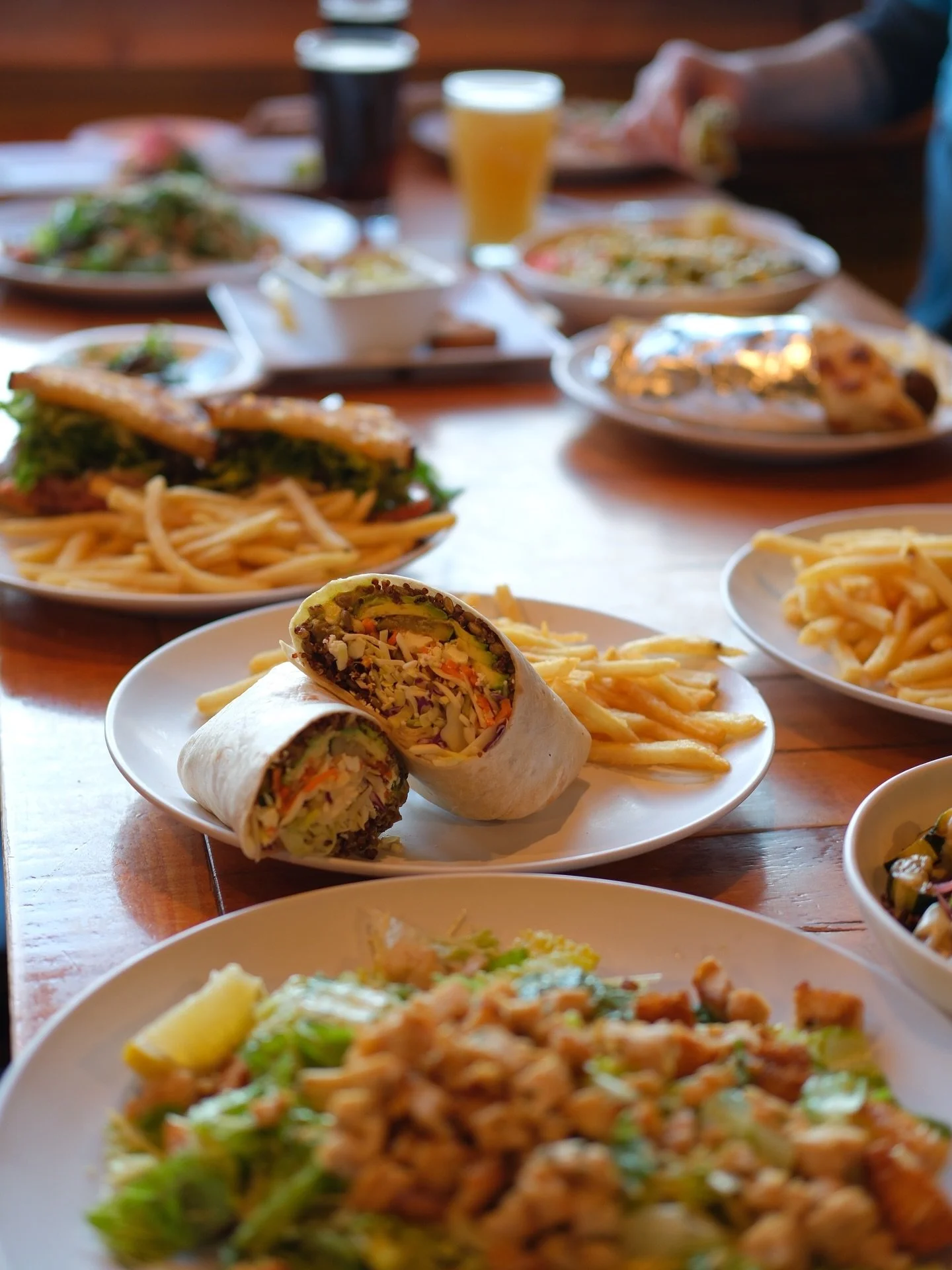 You ready to feast with a pile of your friends or family? We have you covered!
.
.
.
#hungryeyes #hamtownsfinest #eatlocal #seeyouhere